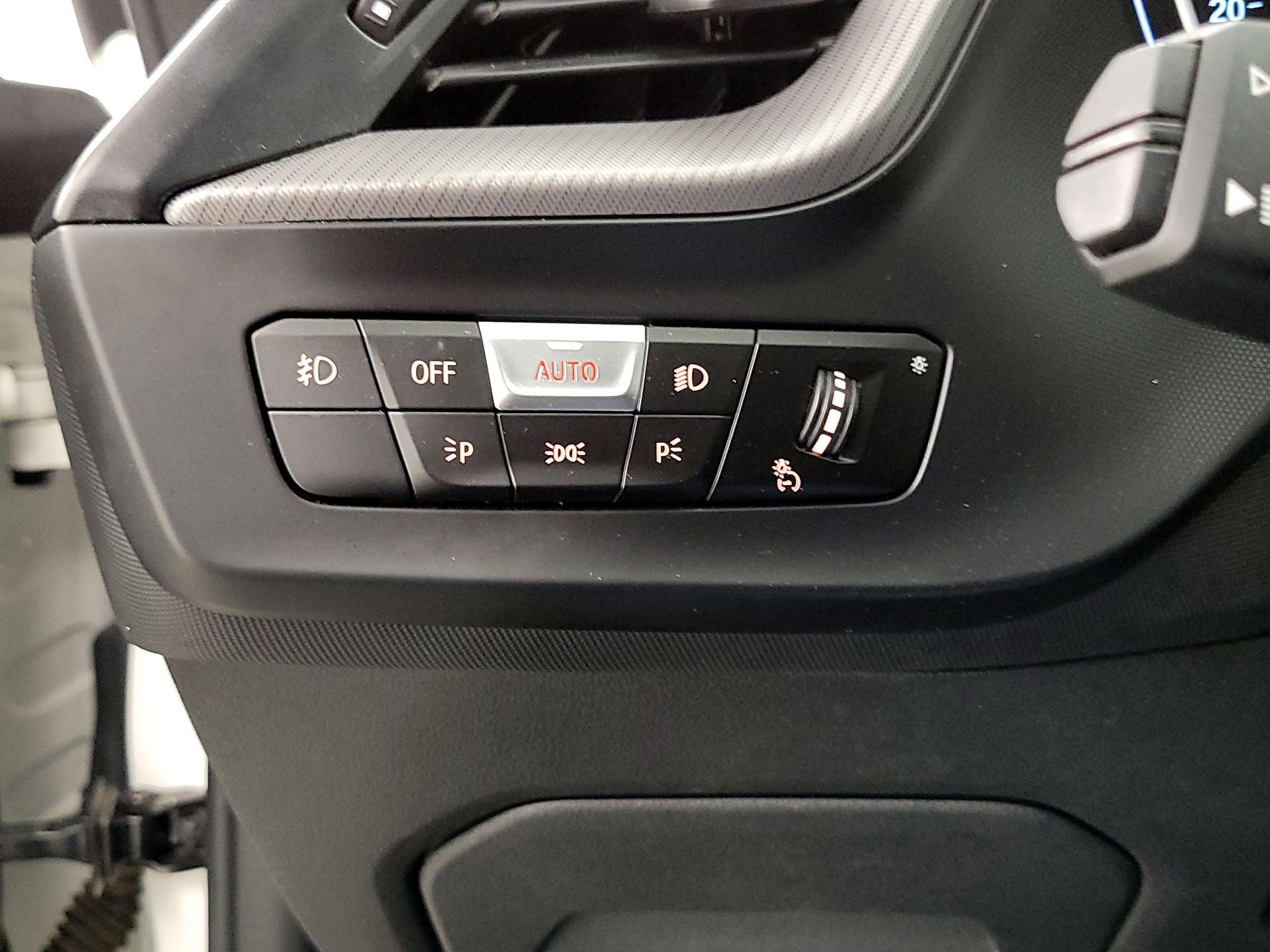 Thumbnail: 2021 BMW 2 Series - 13