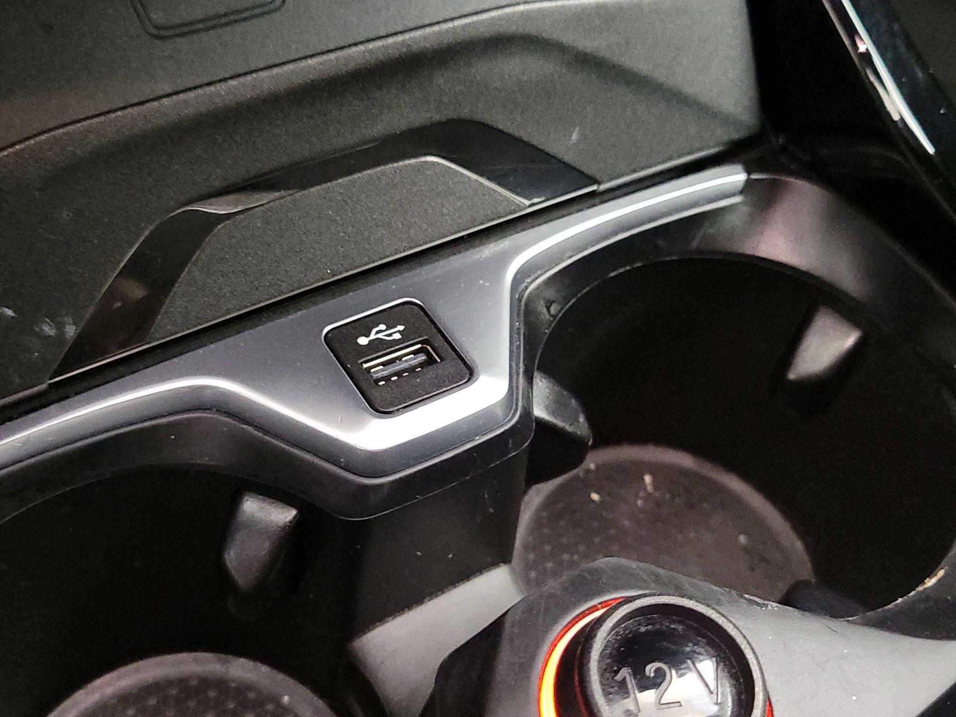 Thumbnail: 2021 BMW 2 Series - 18