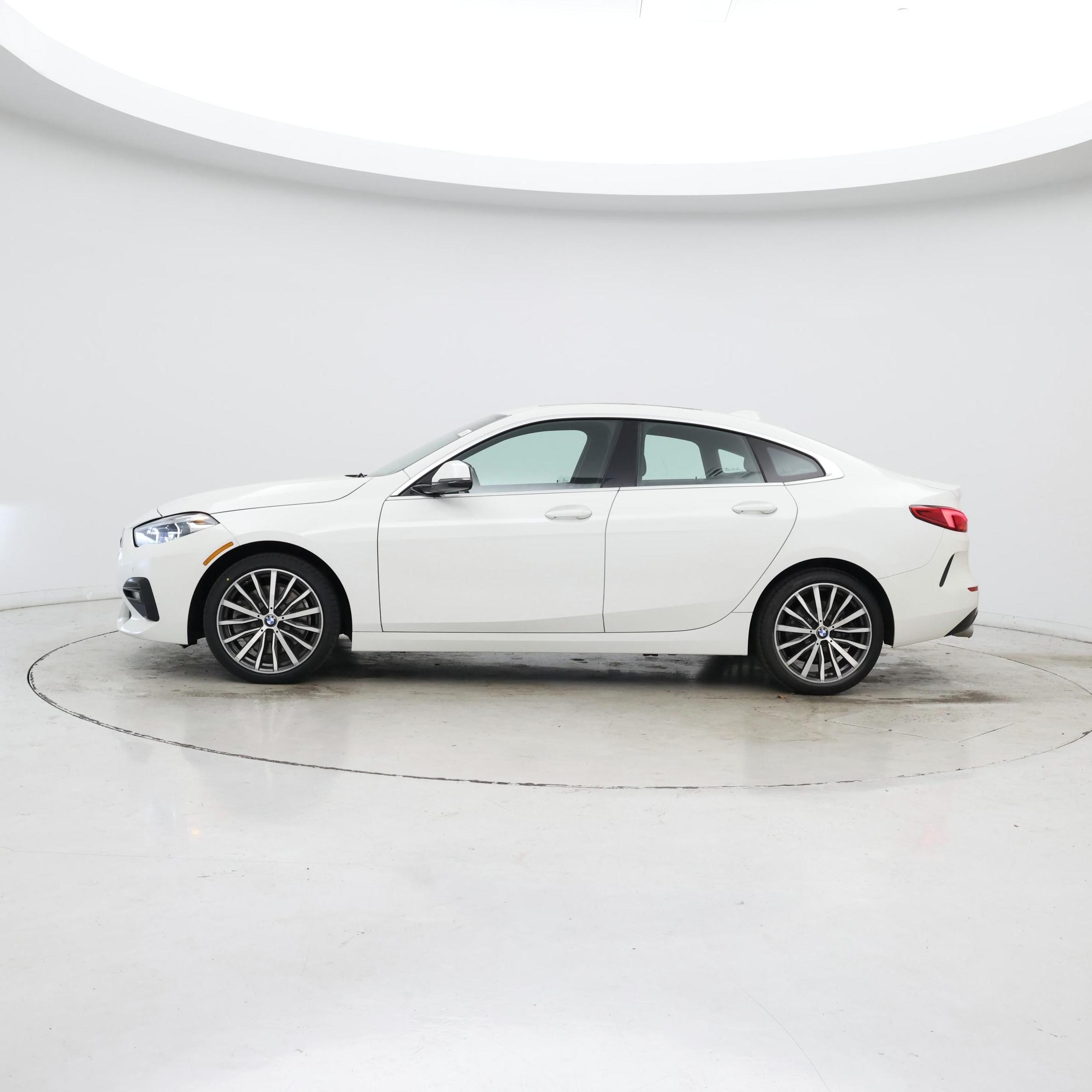 Thumbnail: 2021 BMW 2 Series - 3