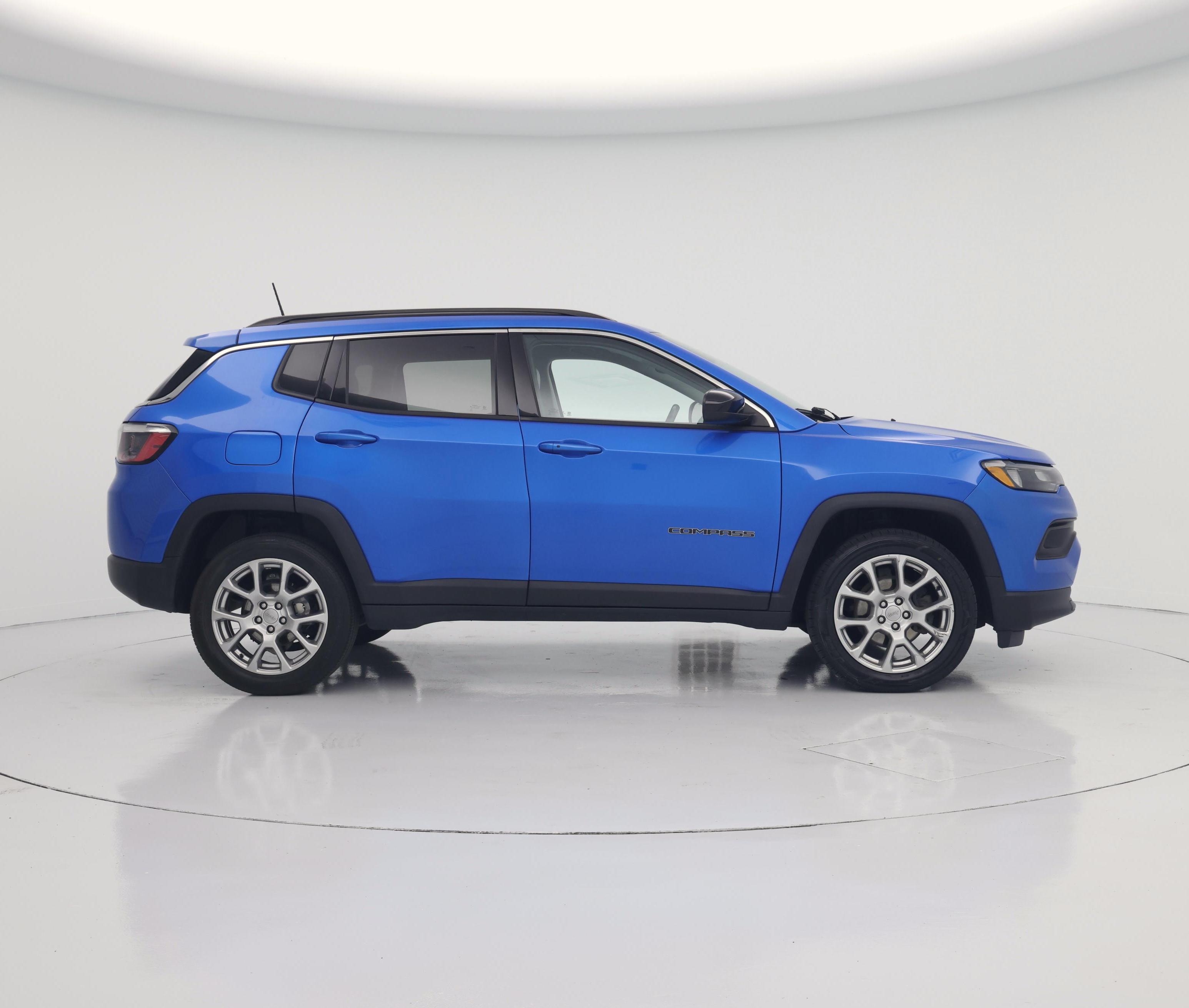 Thumbnail: 2022 Jeep Compass - 7