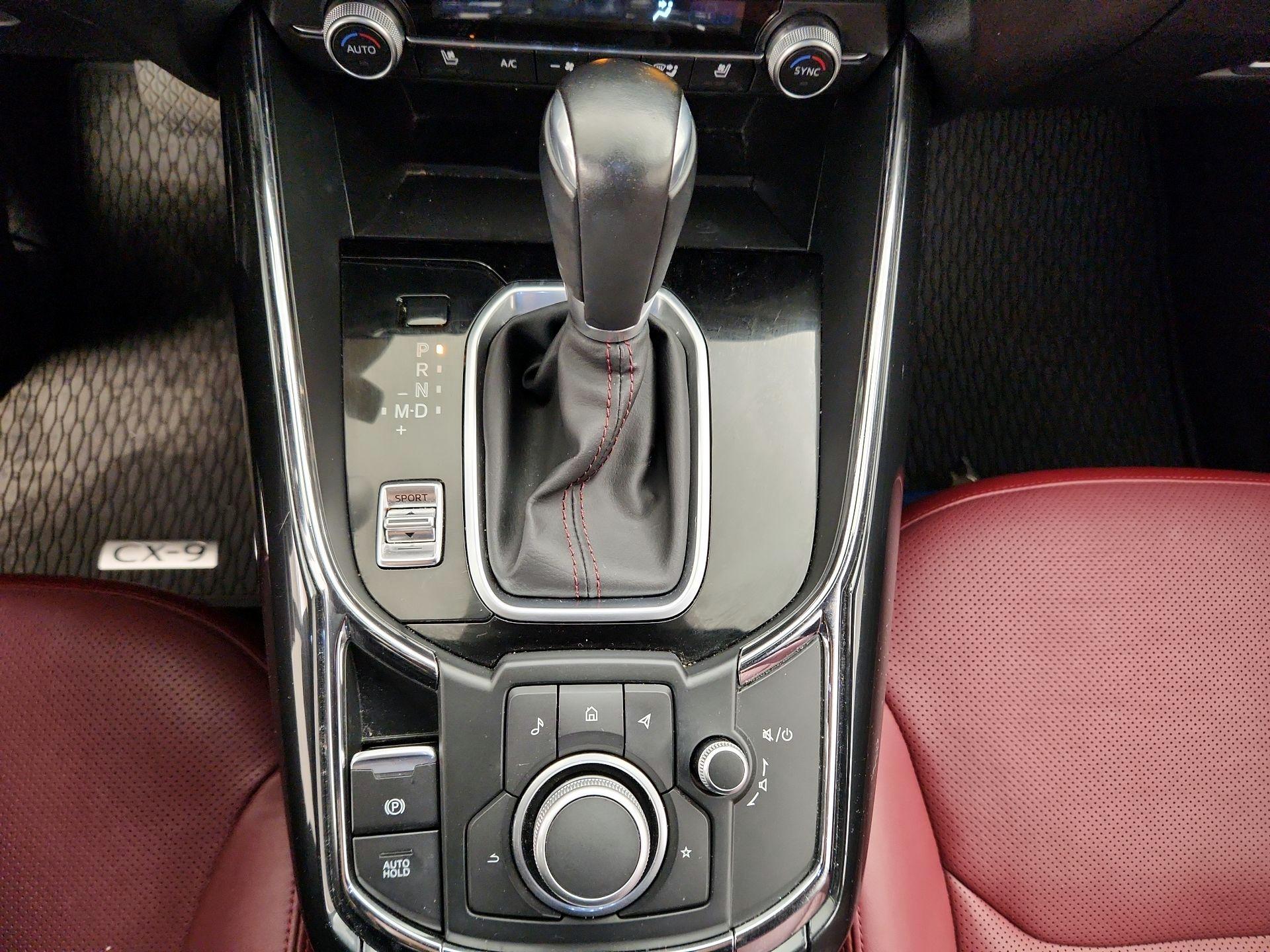 Thumbnail: 2023 Mazda CX-9 - 17