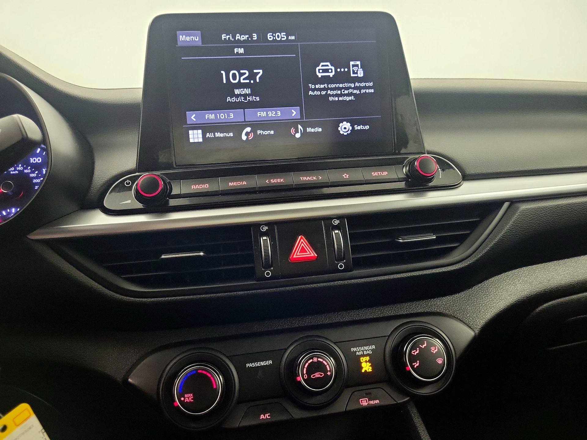 Thumbnail: 2023 Kia Forte - 14