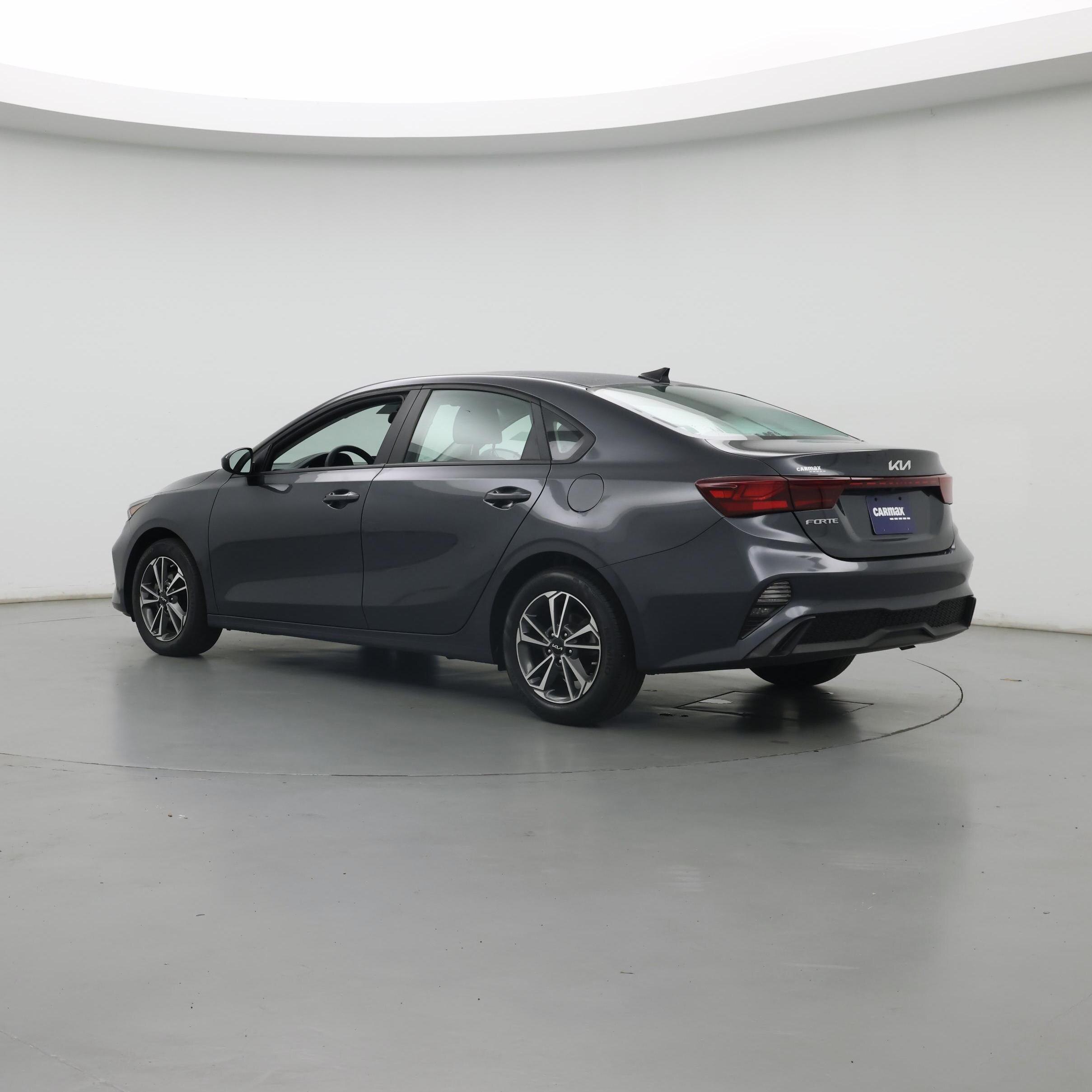 Thumbnail: 2023 Kia Forte - 2