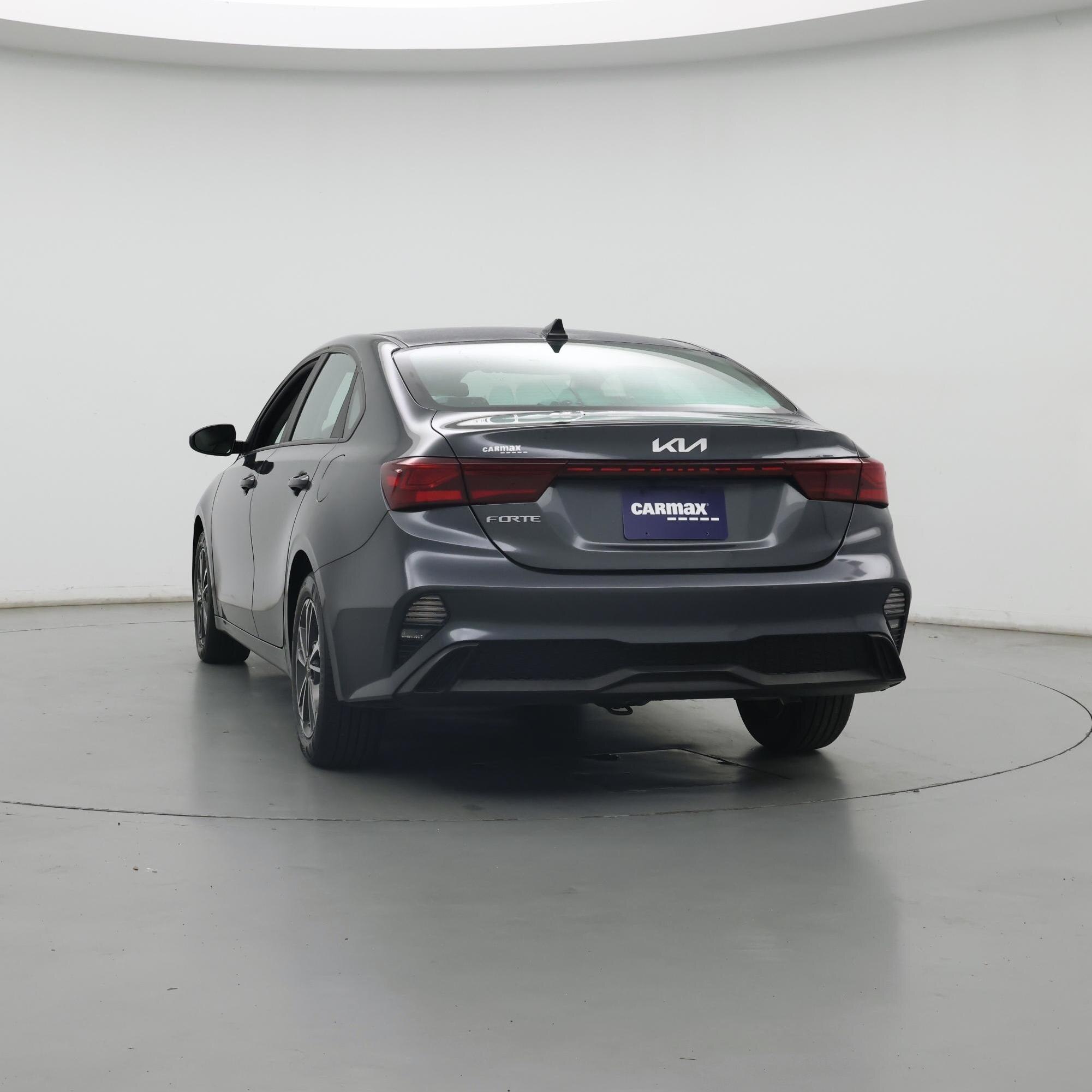 Thumbnail: 2023 Kia Forte - 6