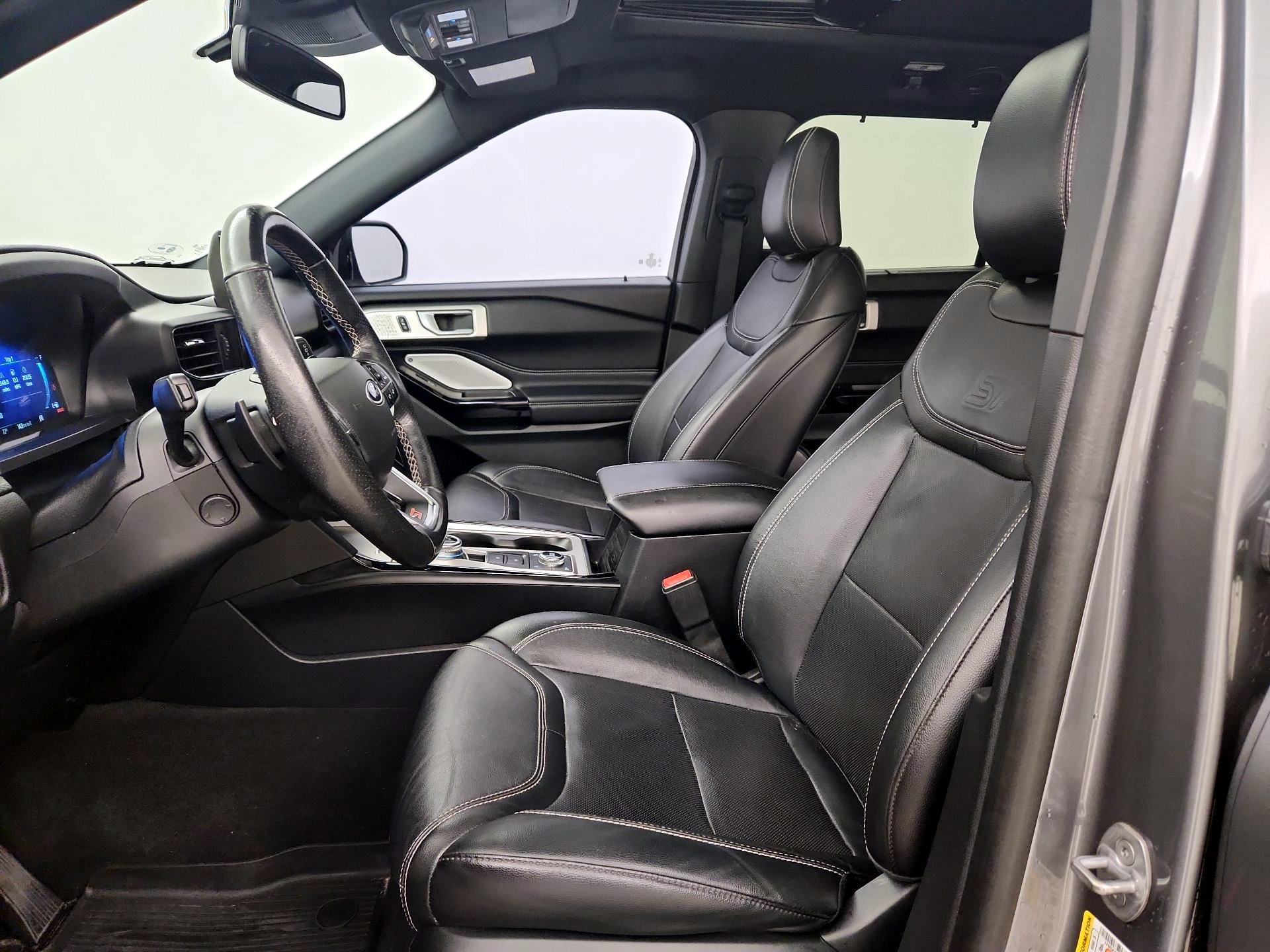 Thumbnail: 2022 Ford Explorer - 11