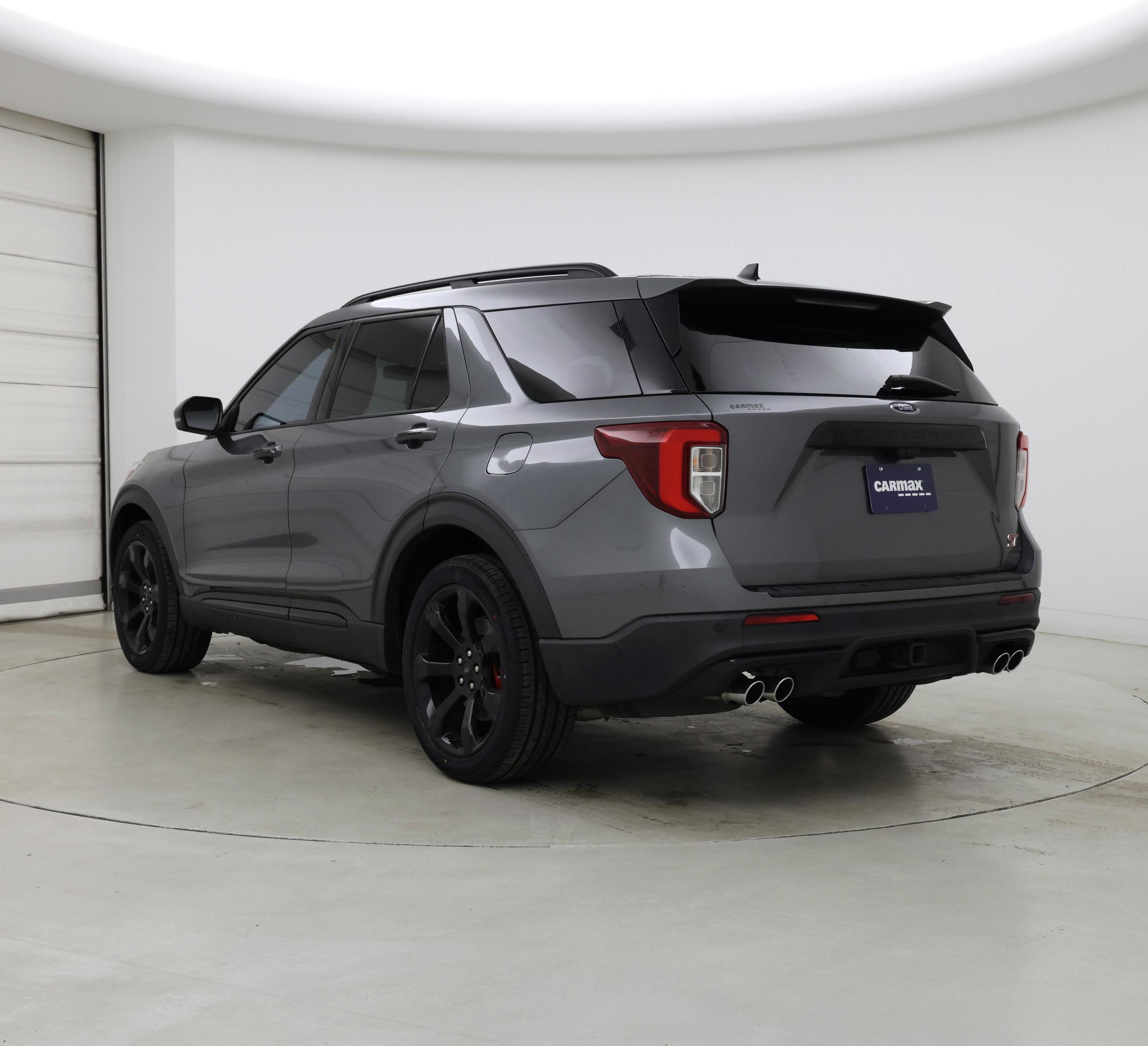Thumbnail: 2022 Ford Explorer - 2