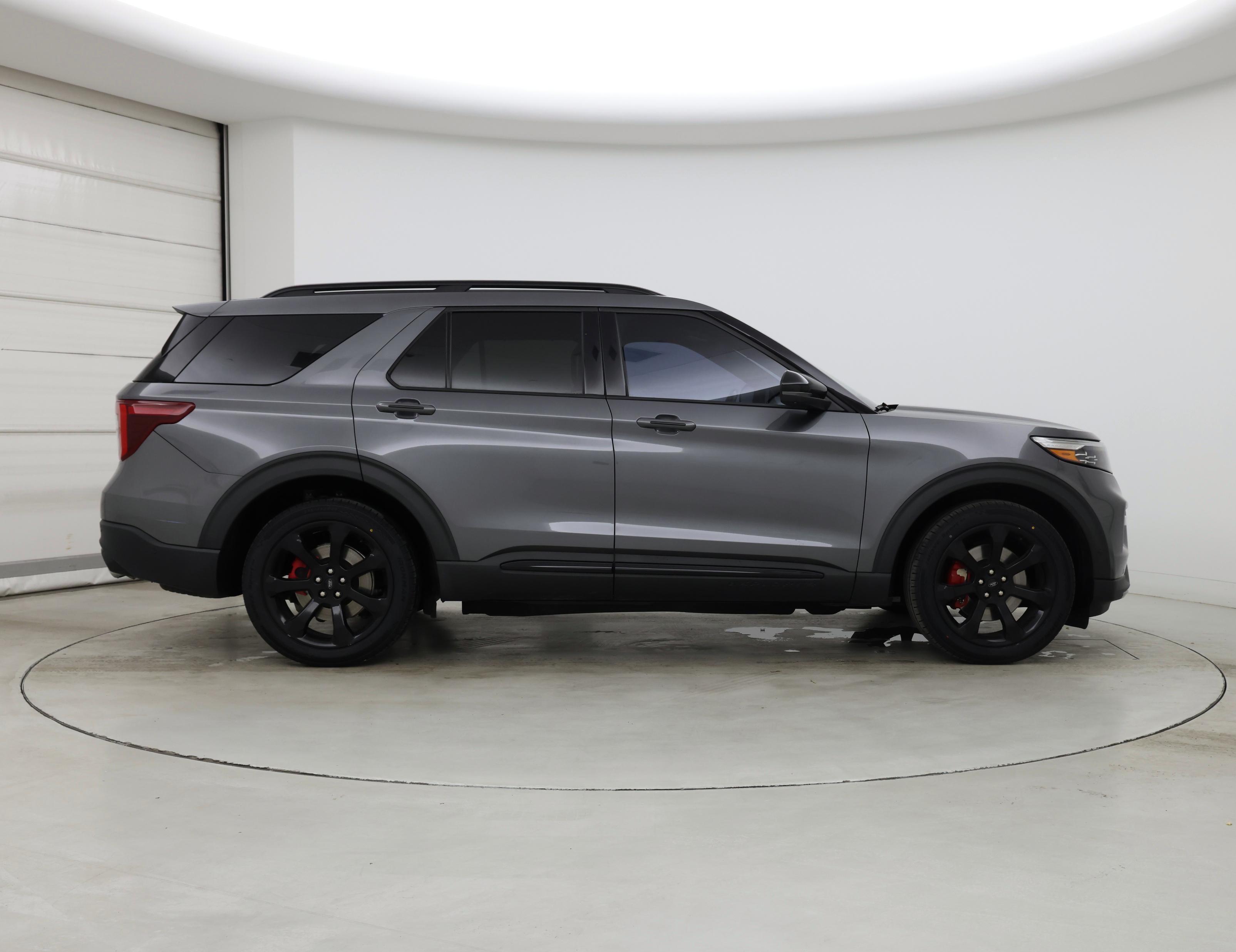 Thumbnail: 2022 Ford Explorer - 7