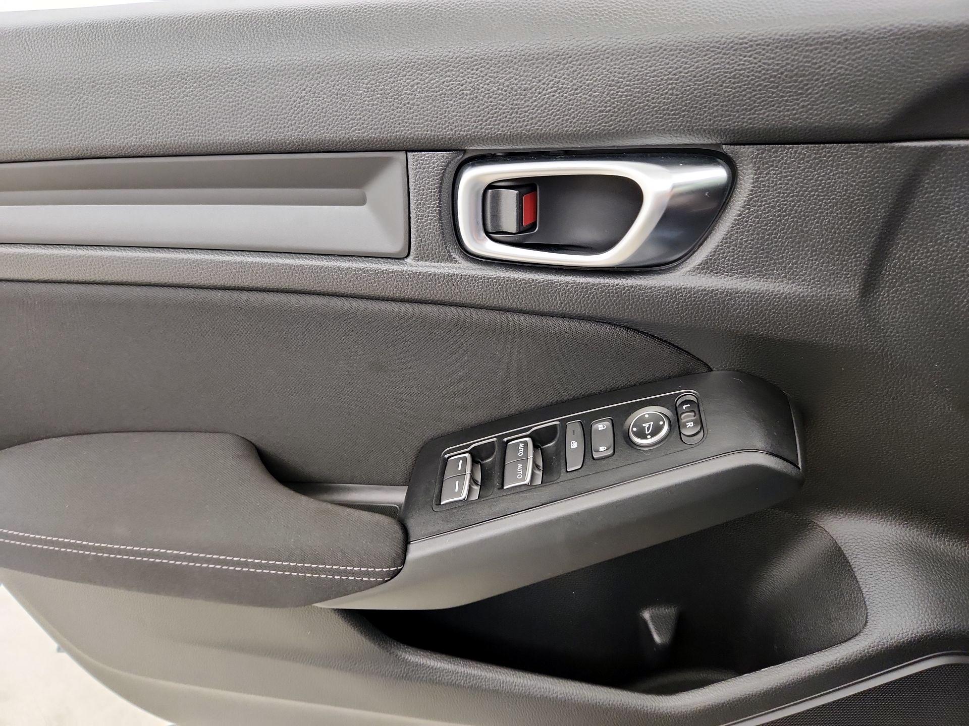 Thumbnail: 2024 Honda Civic - 10