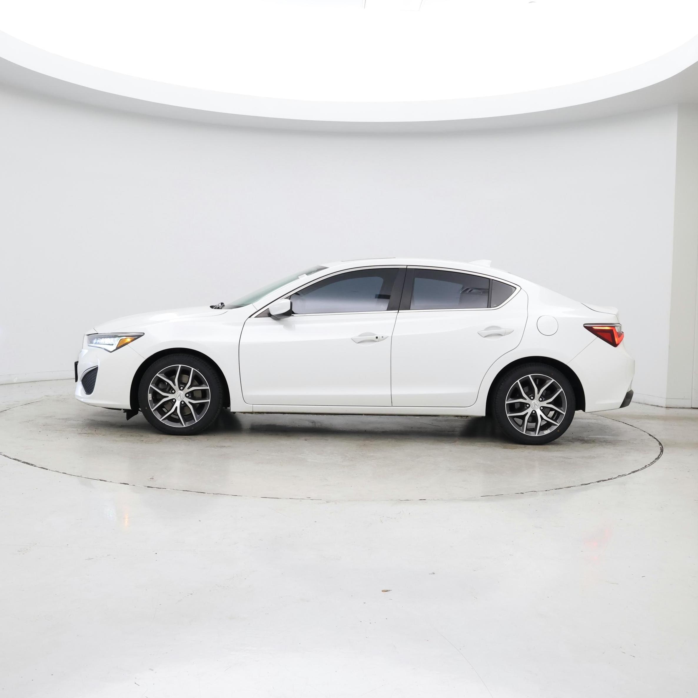 Thumbnail: 2021 Acura ILX - 3