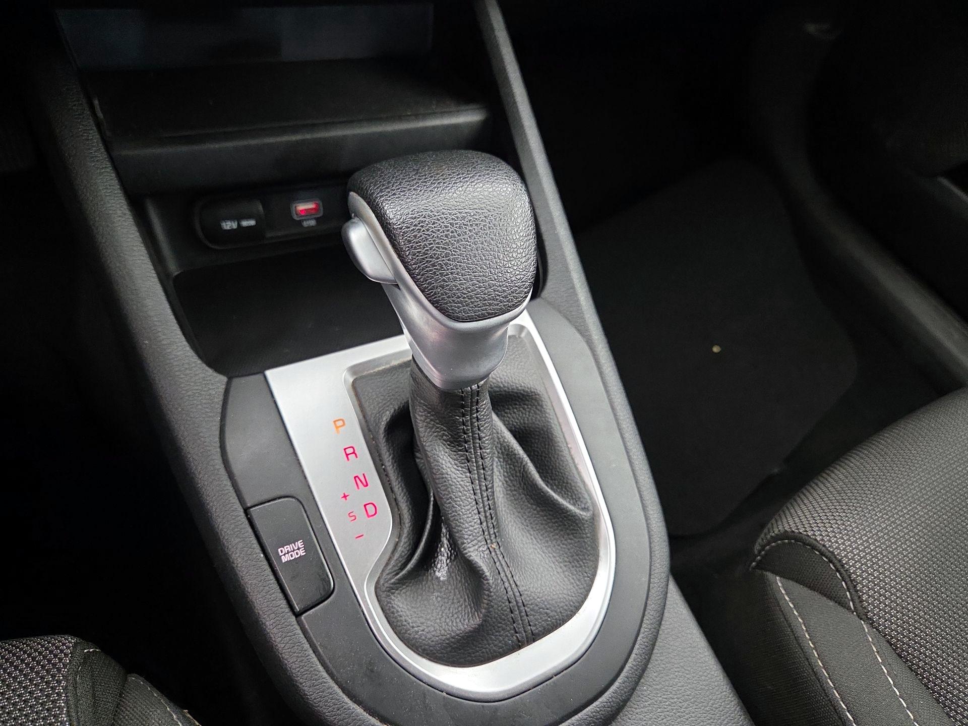 Thumbnail: 2023 Kia Forte - 17