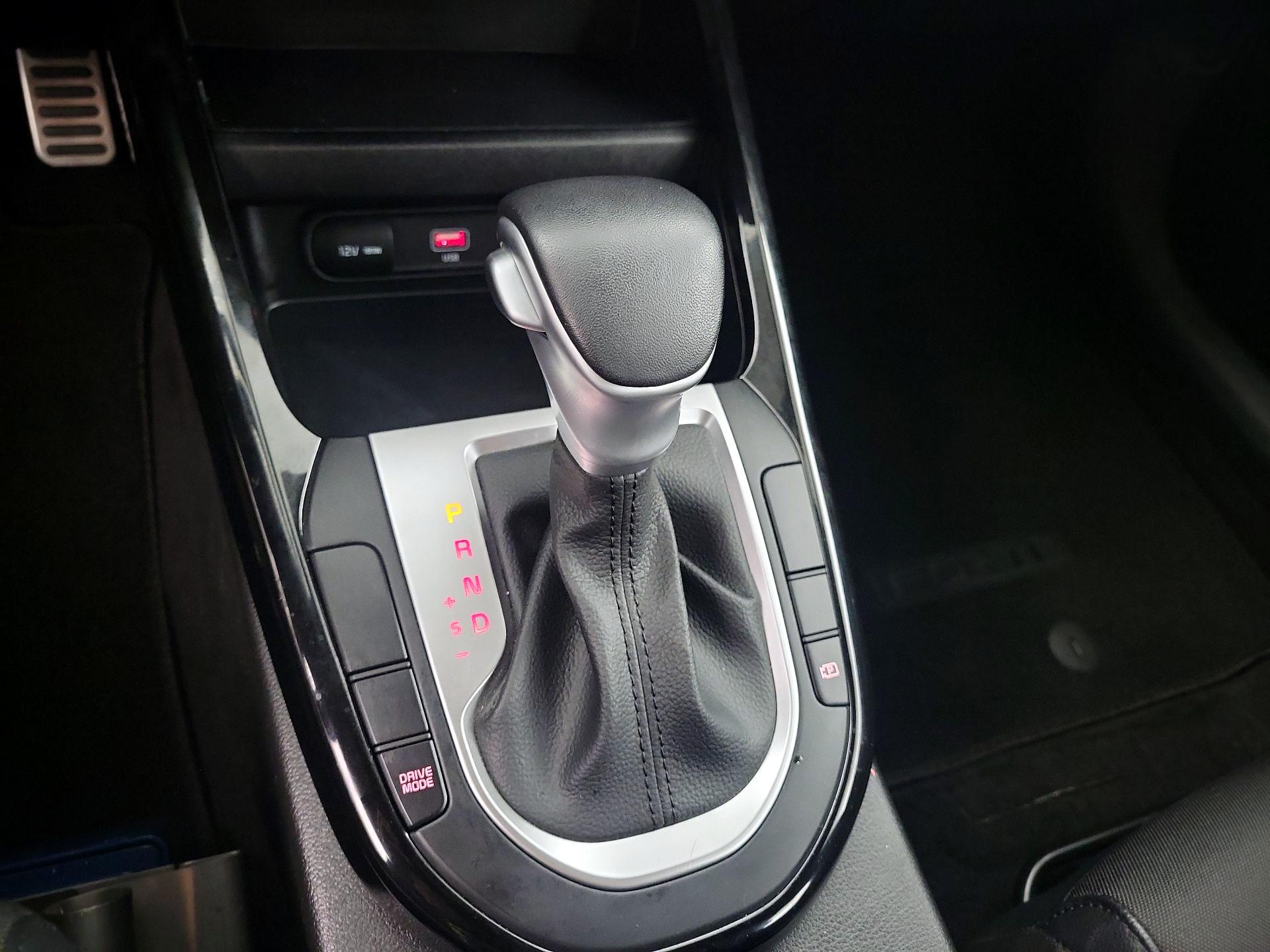 Thumbnail: 2023 Kia Forte - 17