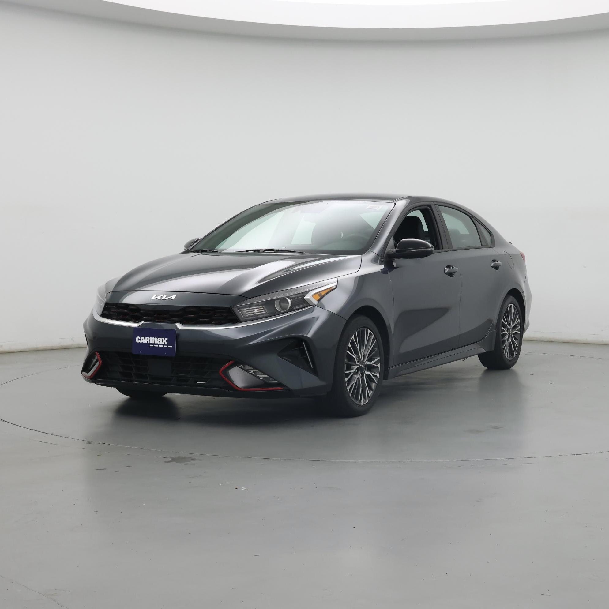 Thumbnail: 2023 Kia Forte - 4