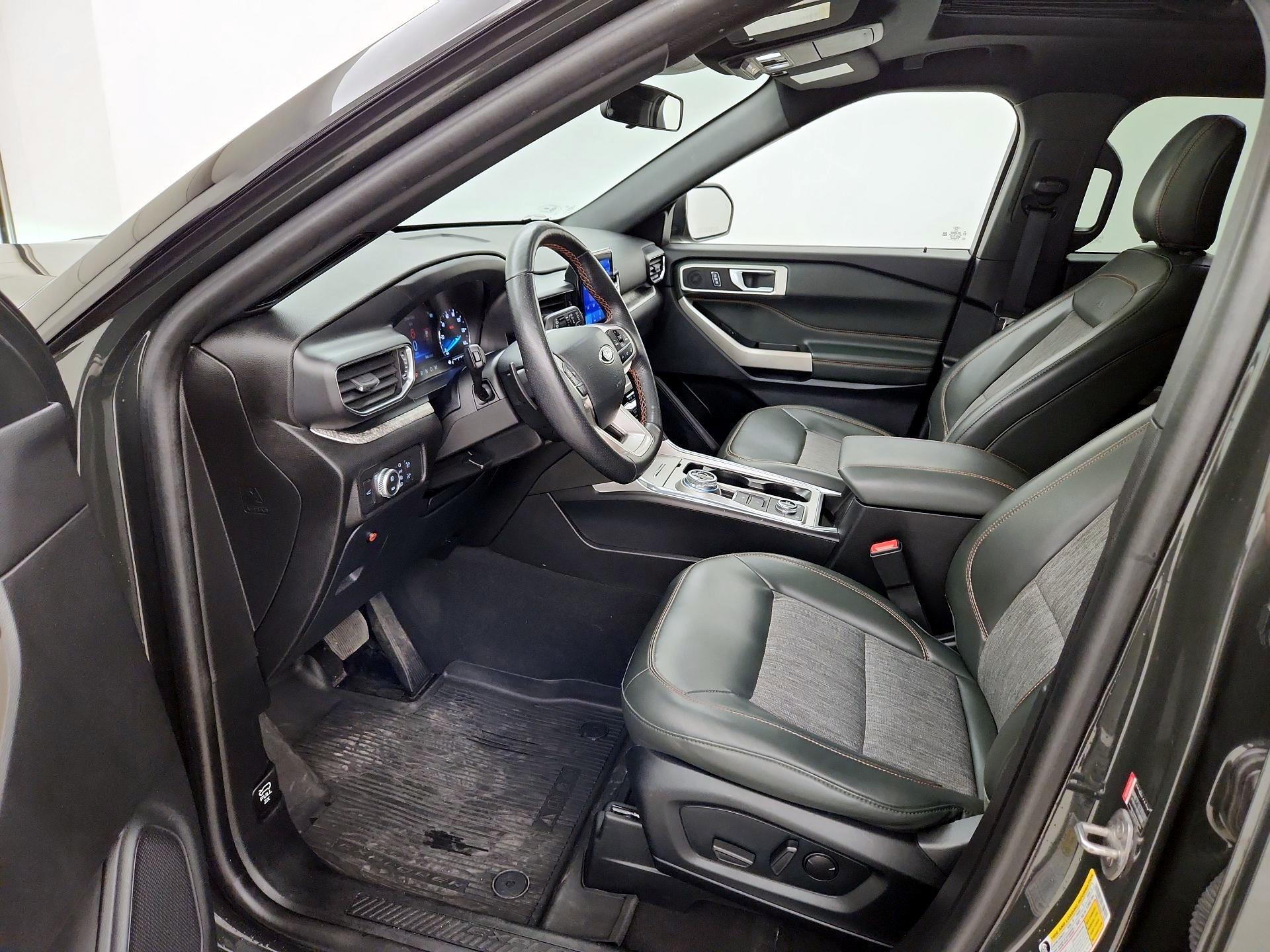 Thumbnail: 2022 Ford Explorer - 11