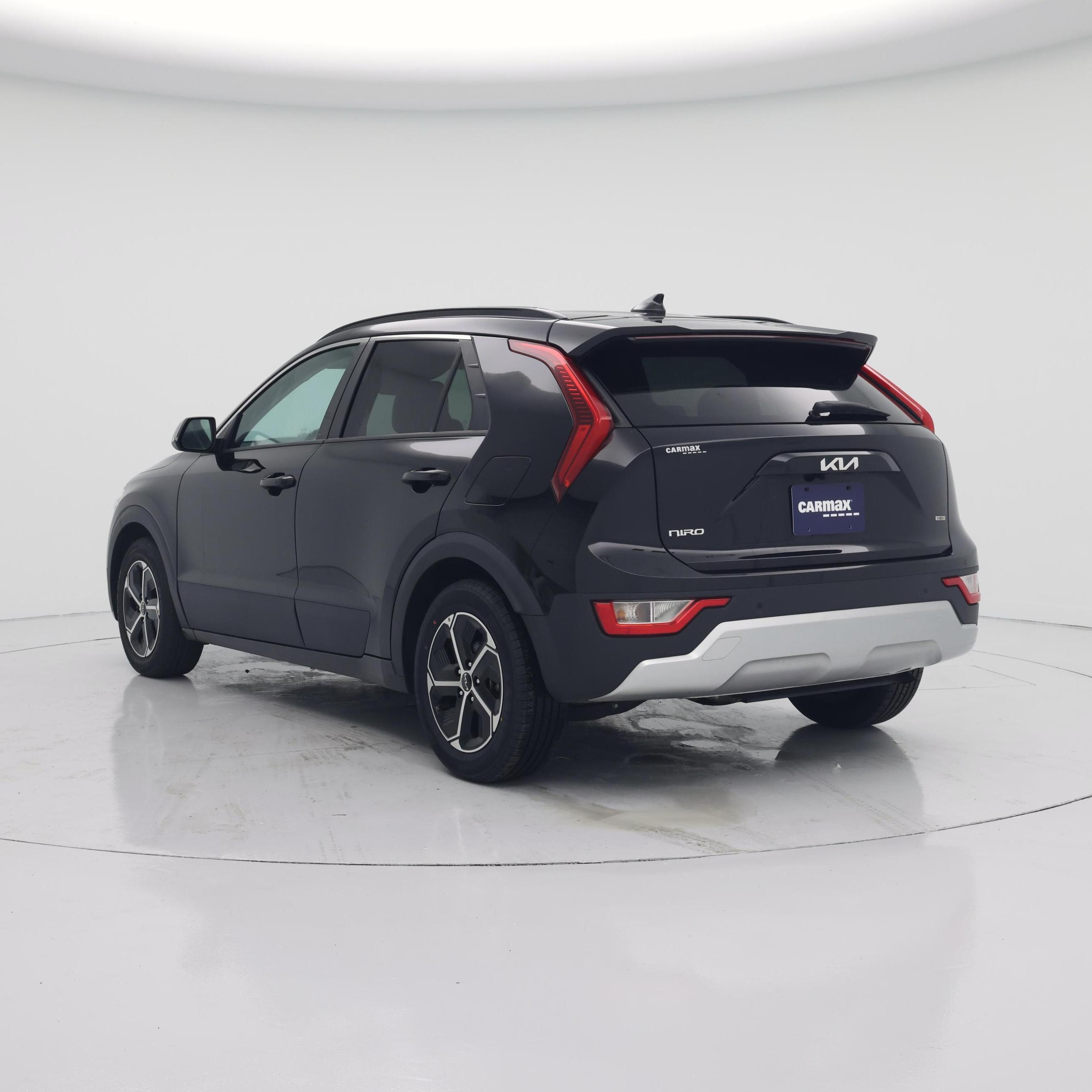 Thumbnail: 2023 Kia Niro - 2