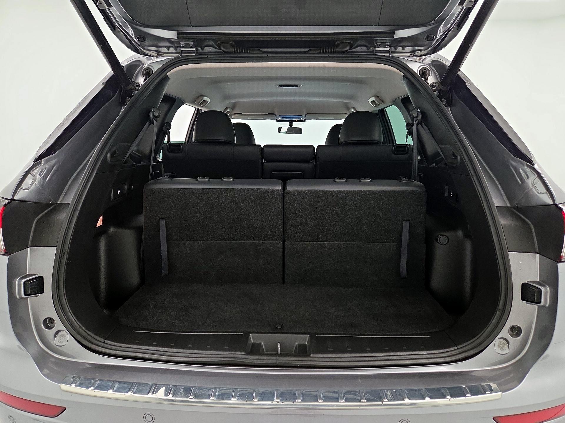 Thumbnail: 2023 Mitsubishi Outlander - 20