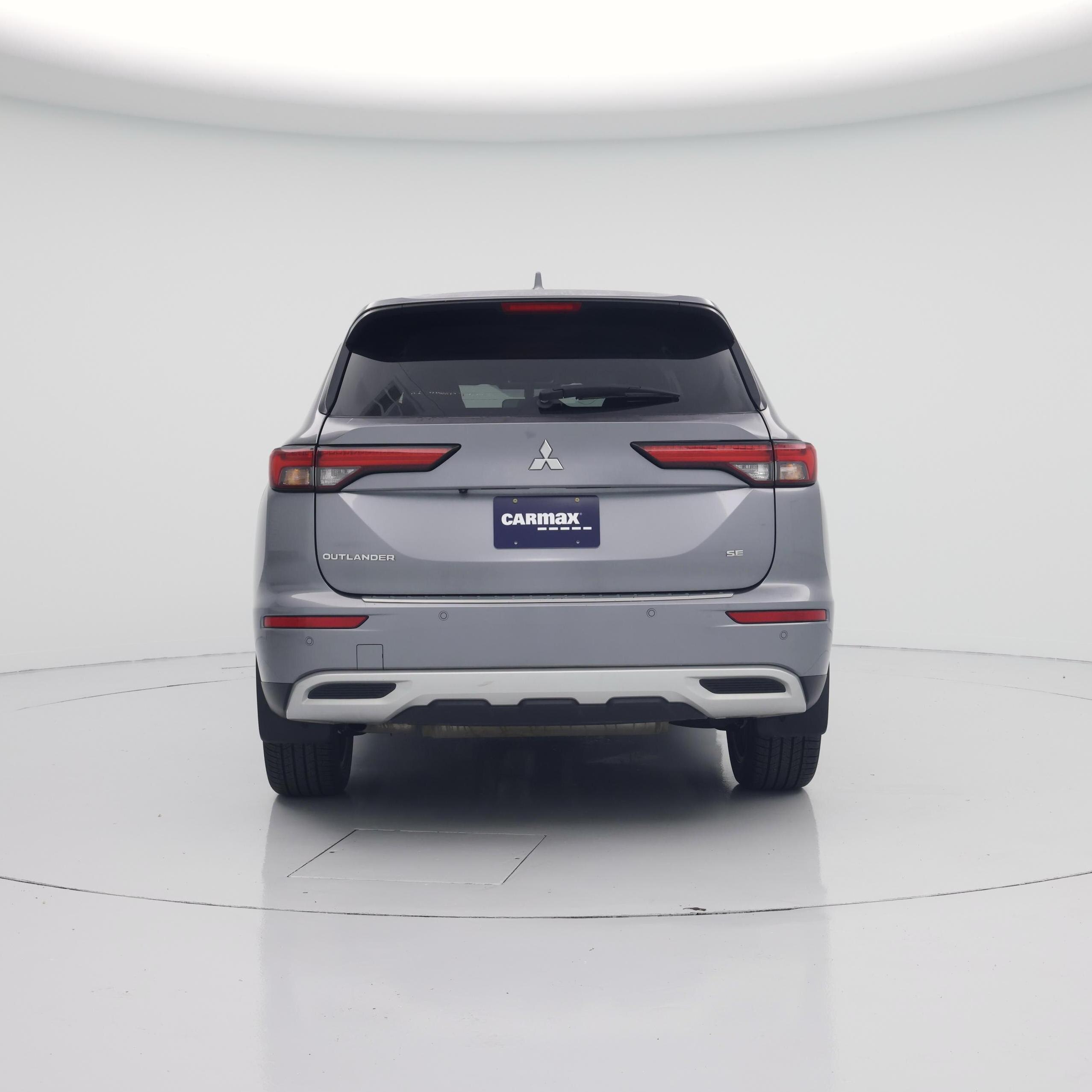 Thumbnail: 2023 Mitsubishi Outlander - 6