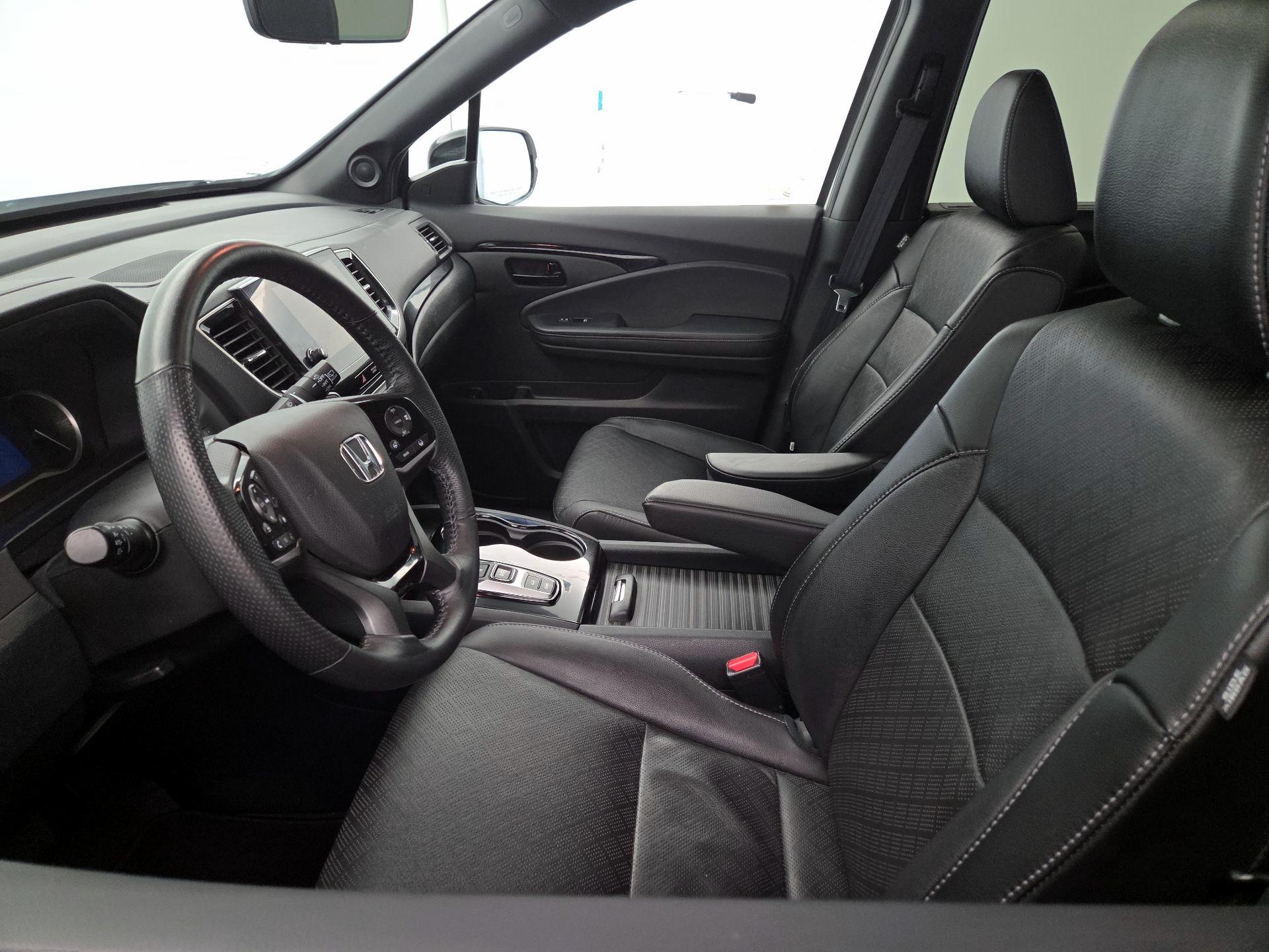 Thumbnail: 2023 Honda Passport - 11