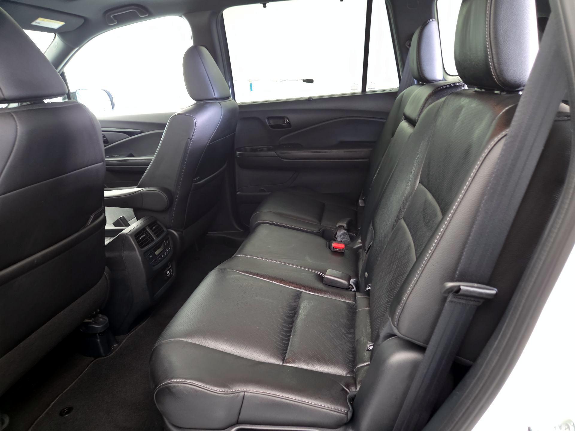 Thumbnail: 2023 Honda Passport - 20