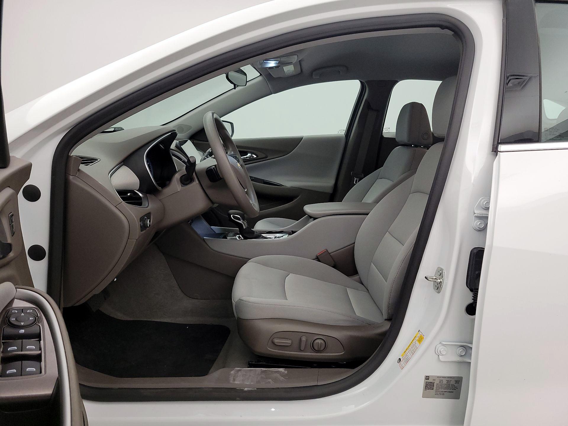 Thumbnail: 2023 Chevrolet Malibu - 11