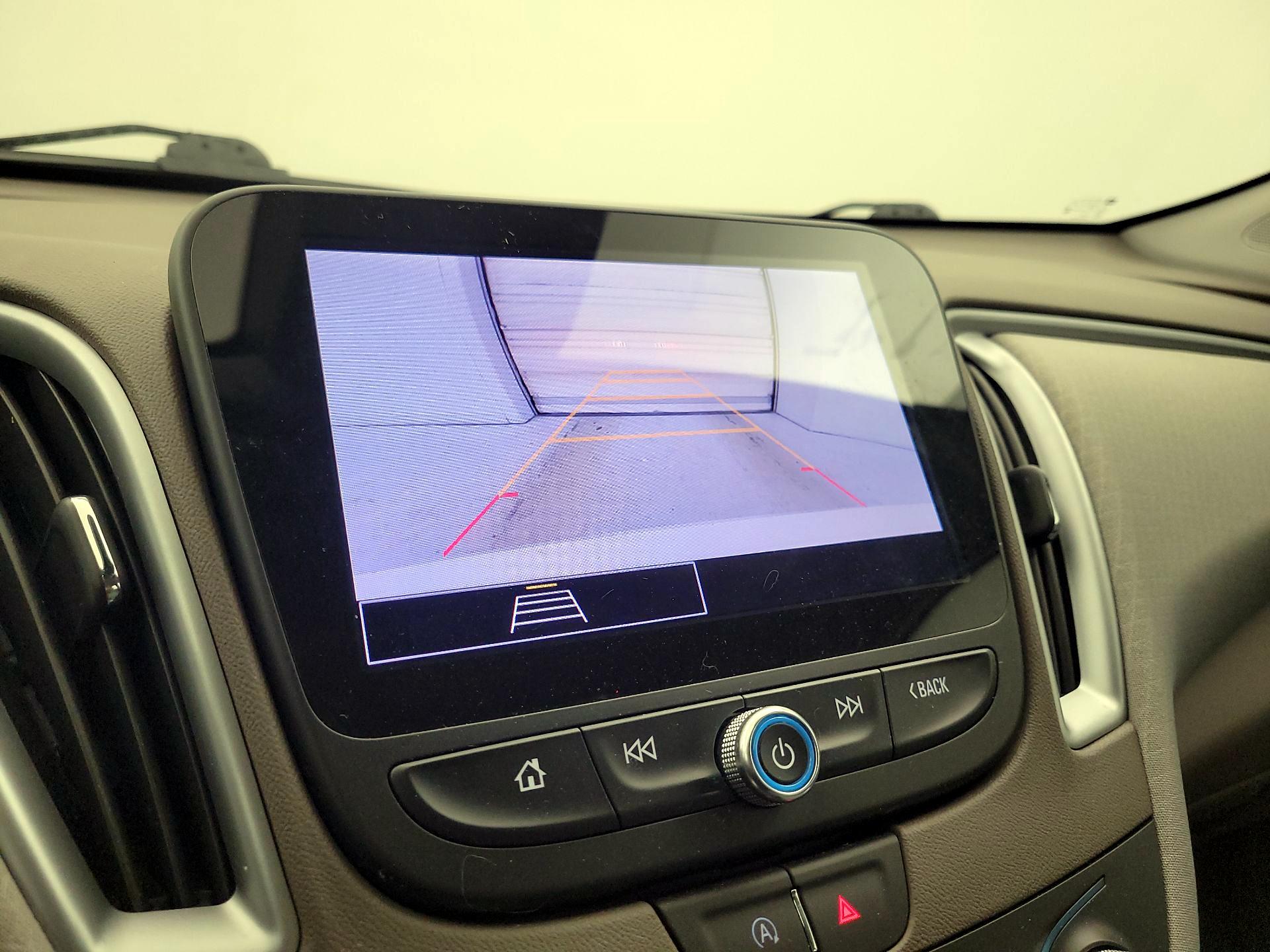 Thumbnail: 2023 Chevrolet Malibu - 14