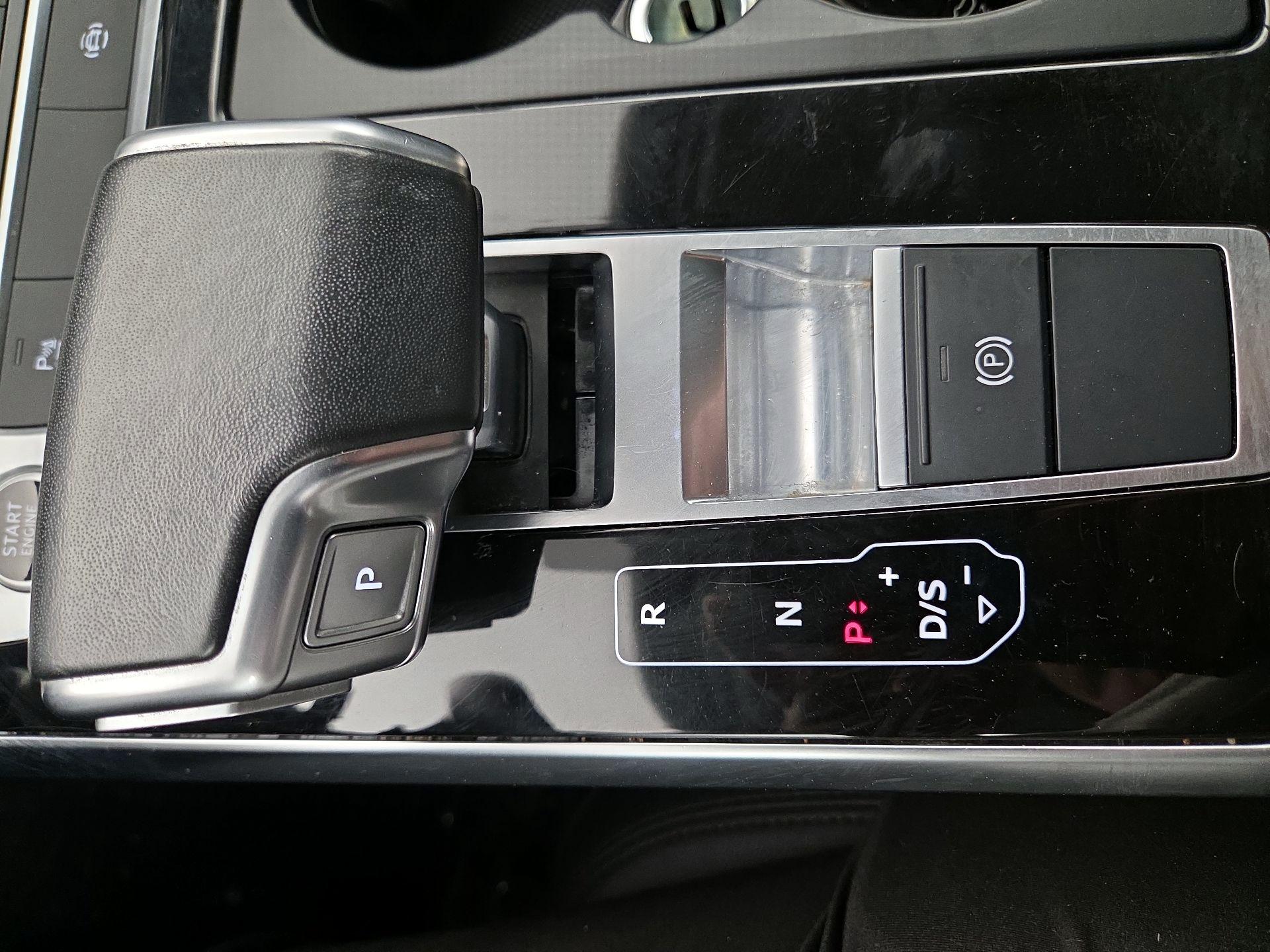 Thumbnail: 2022 Audi Q7 - 18