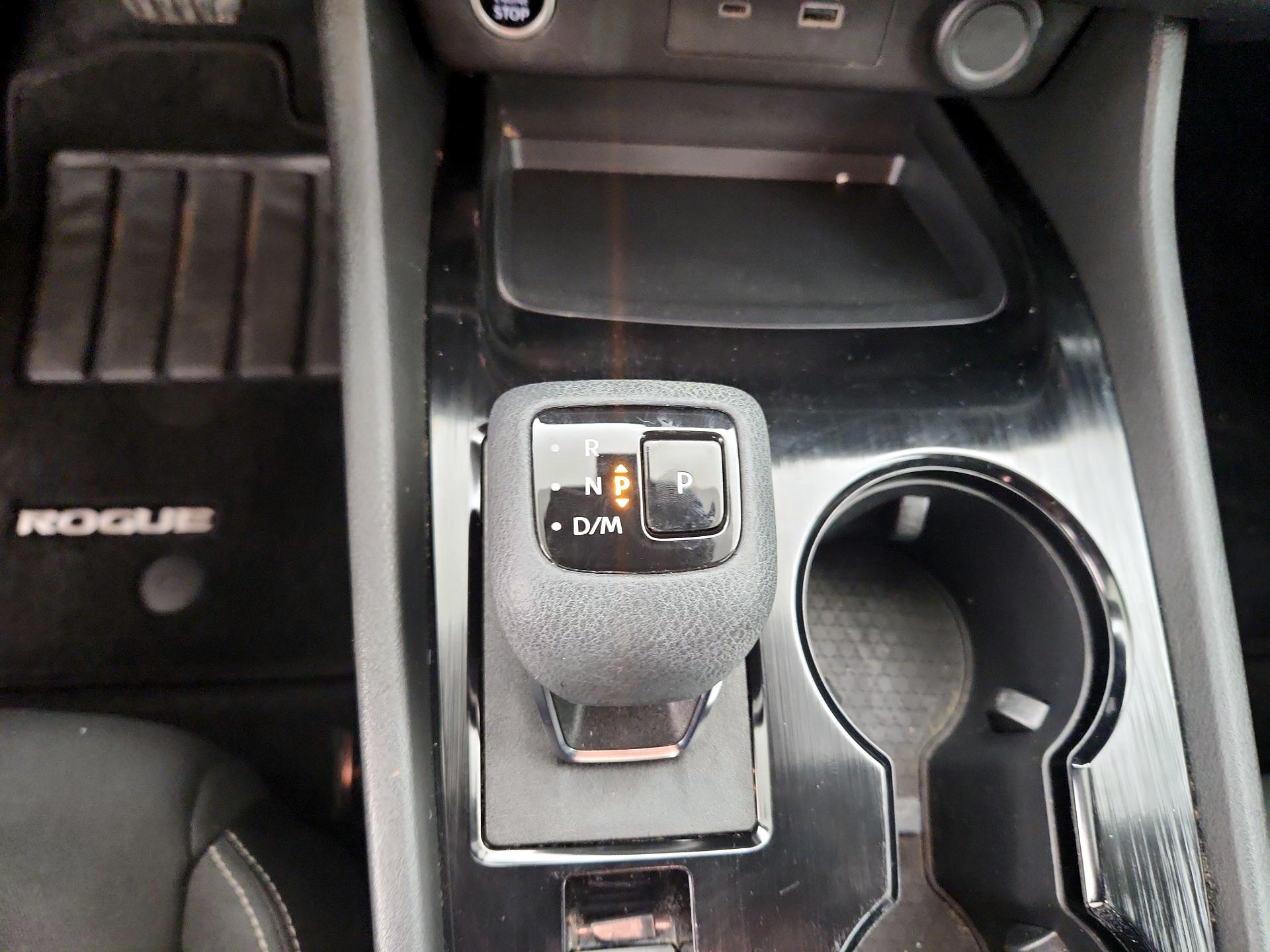 Thumbnail: 2023 Nissan Rogue - 17