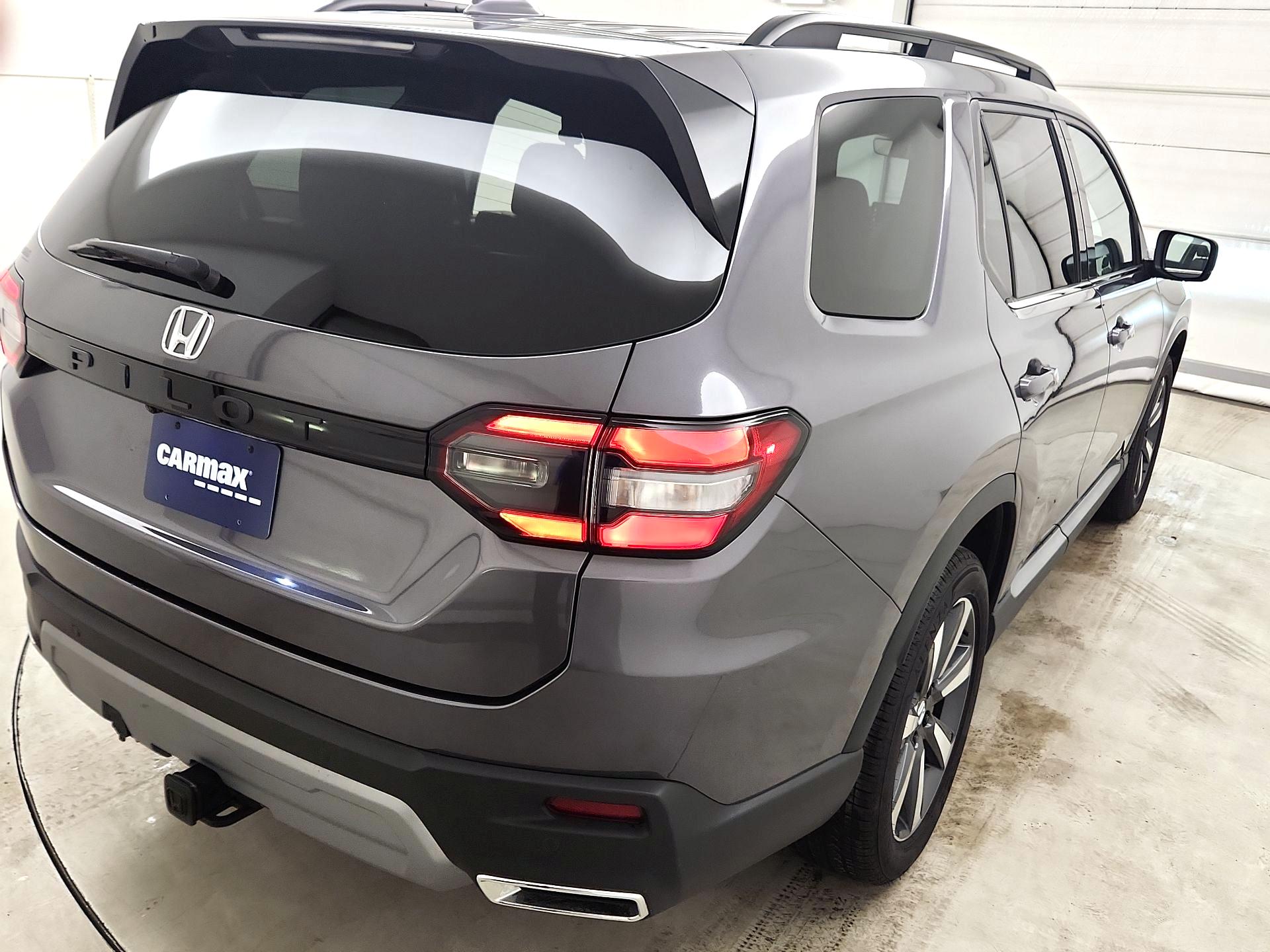 Thumbnail: 2023 Honda Pilot - 5