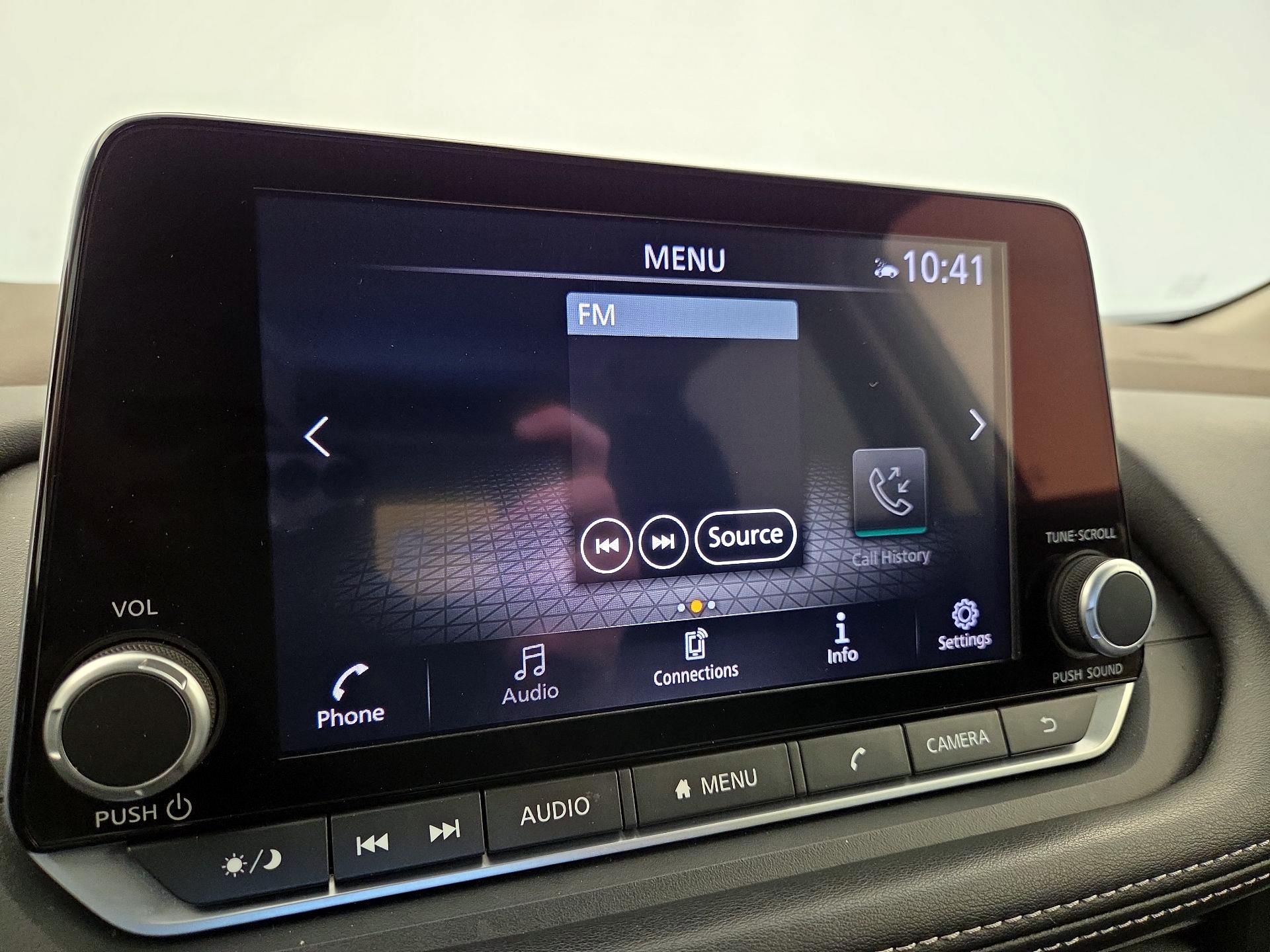 Thumbnail: 2023 Nissan Rogue - 15