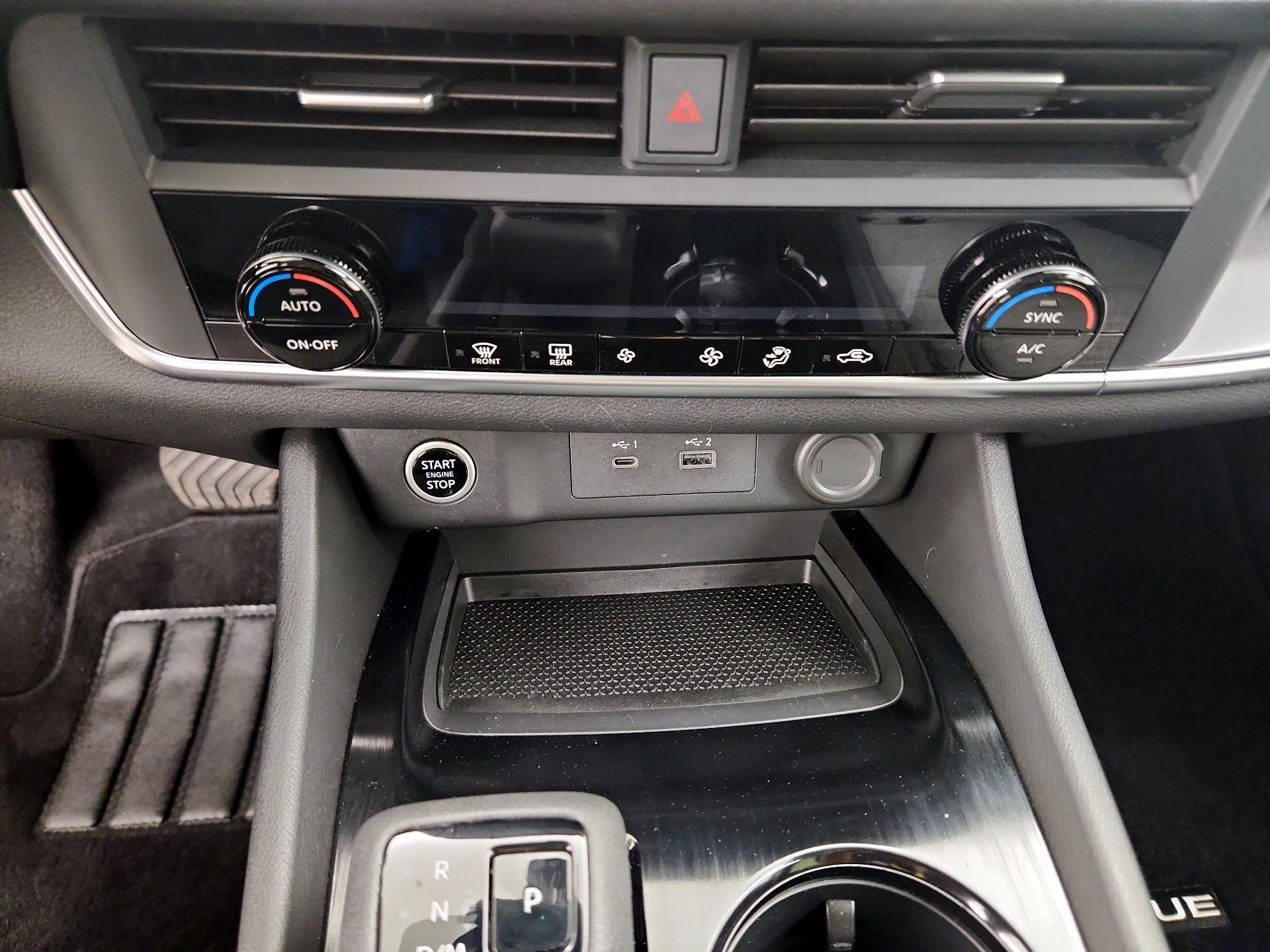 Thumbnail: 2023 Nissan Rogue - 16