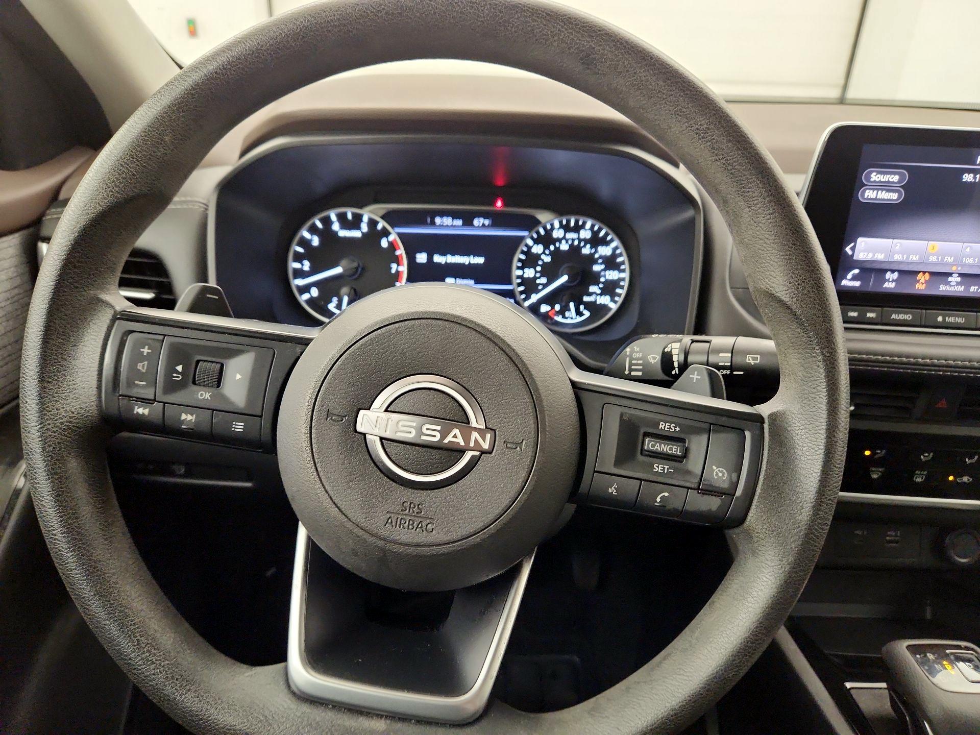 Thumbnail: 2023 Nissan Rogue - 10