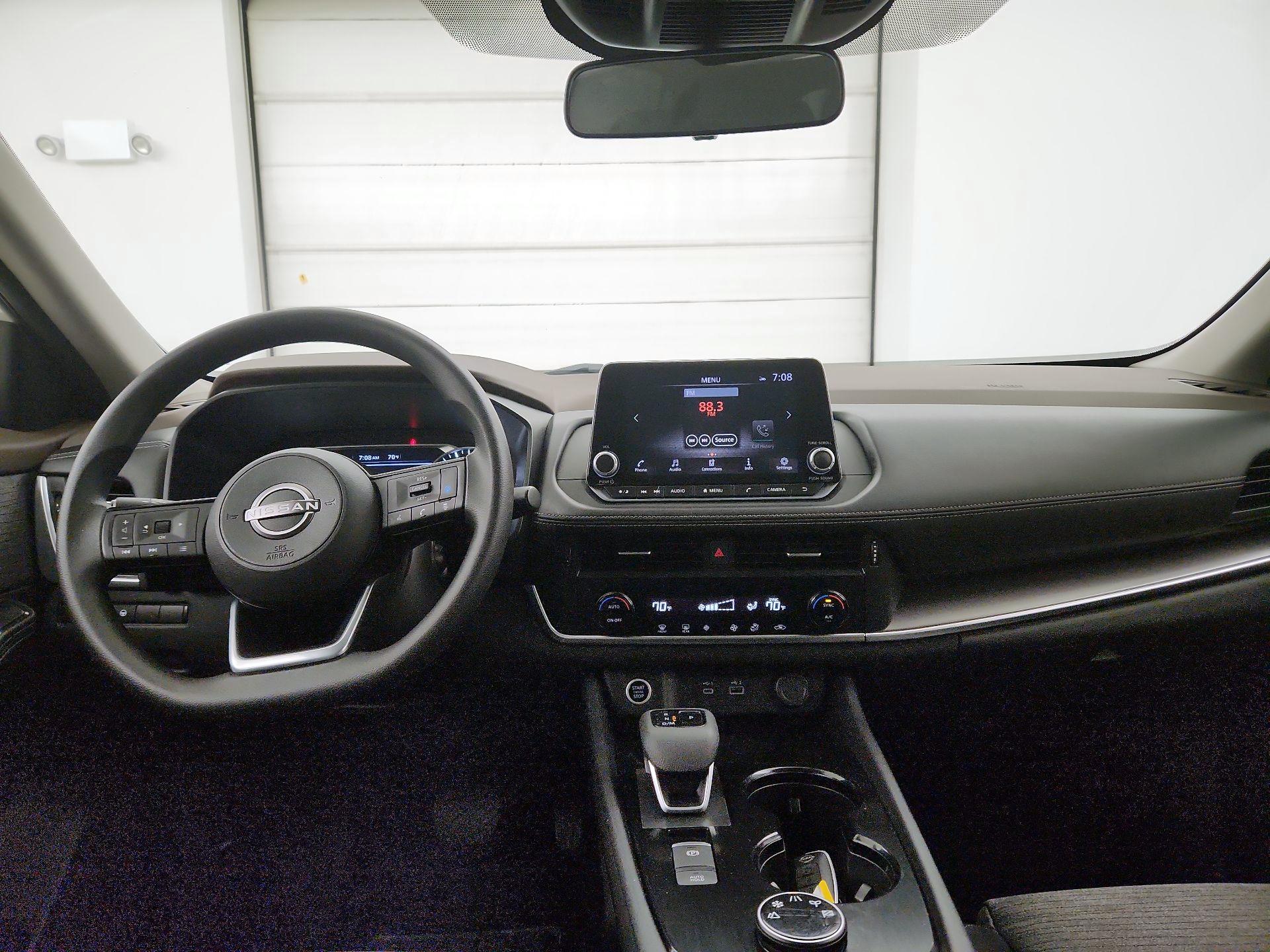 Thumbnail: 2023 Nissan Rogue - 9