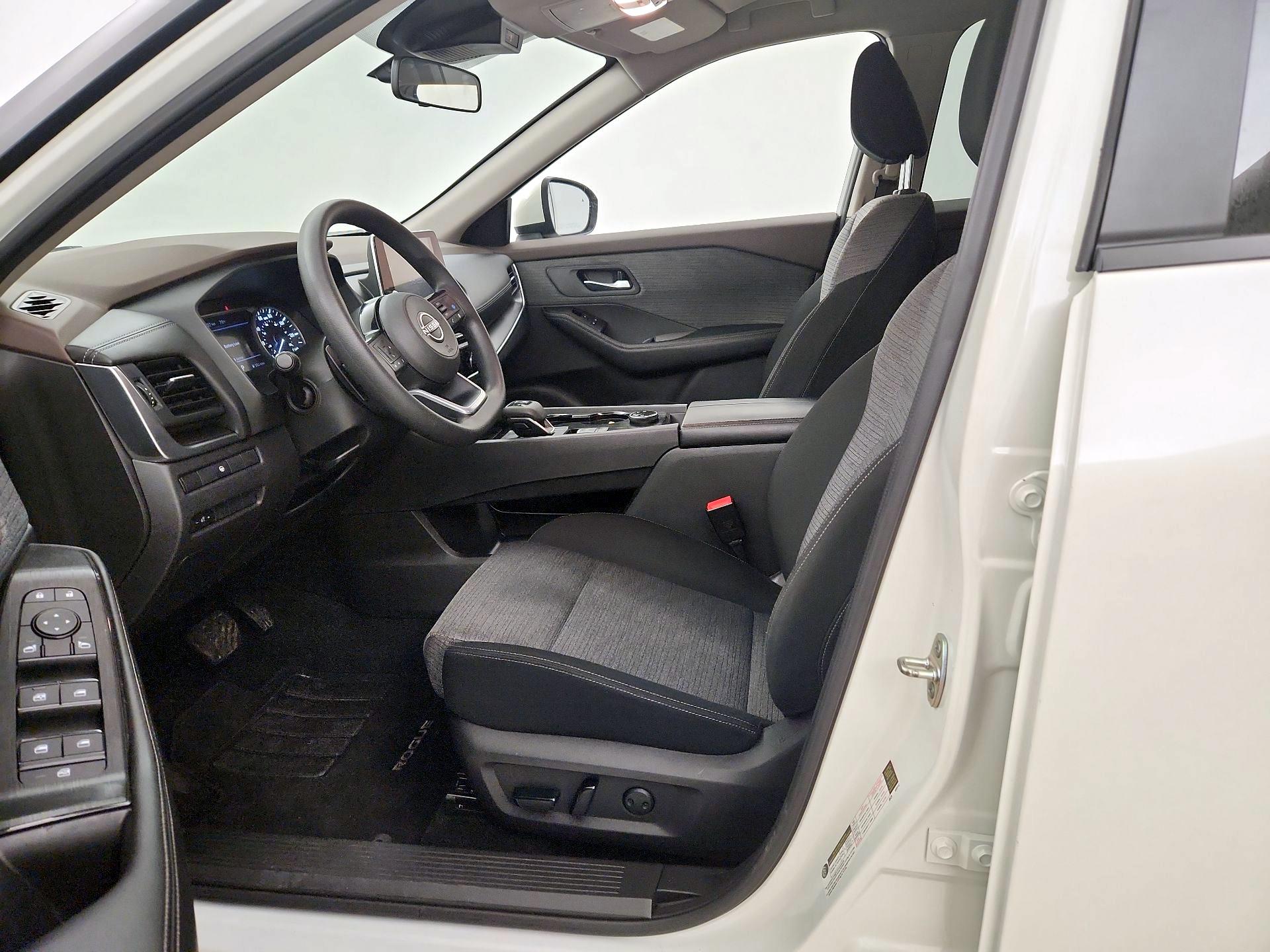 Thumbnail: 2023 Nissan Rogue - 11