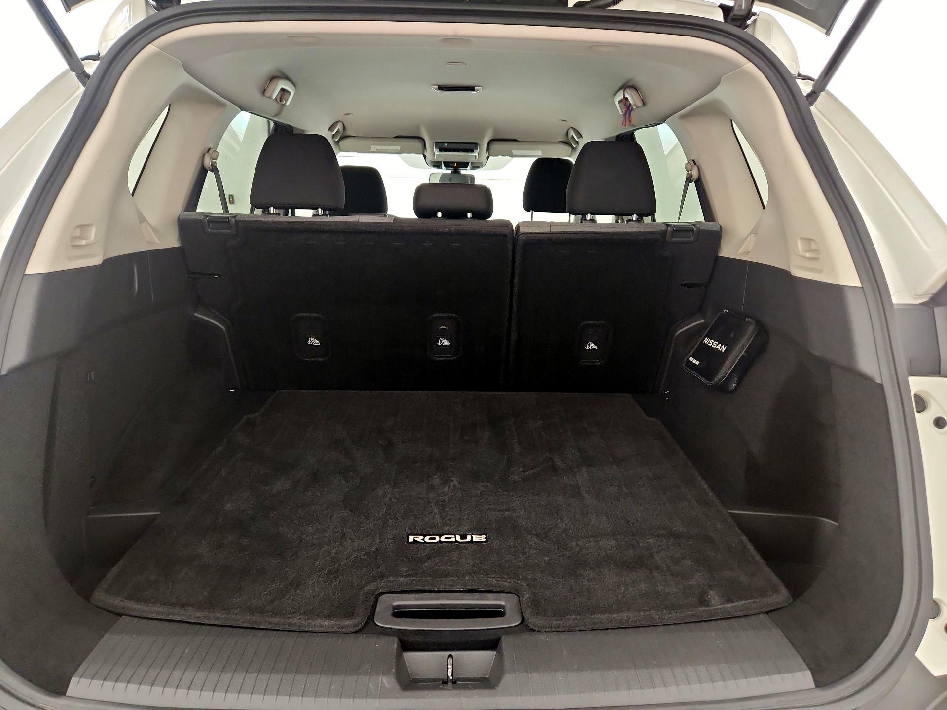 Thumbnail: 2023 Nissan Rogue - 20