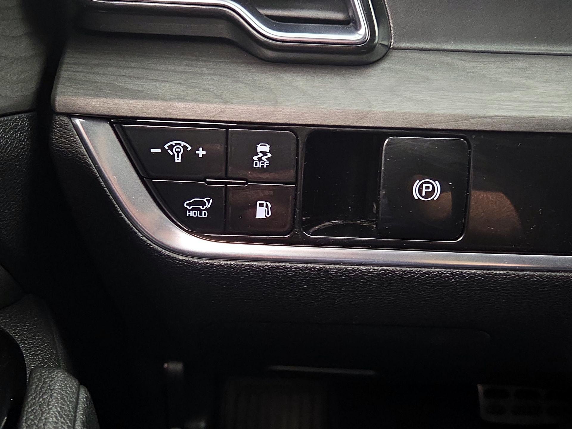 Thumbnail: 2023 Kia Sportage - 13