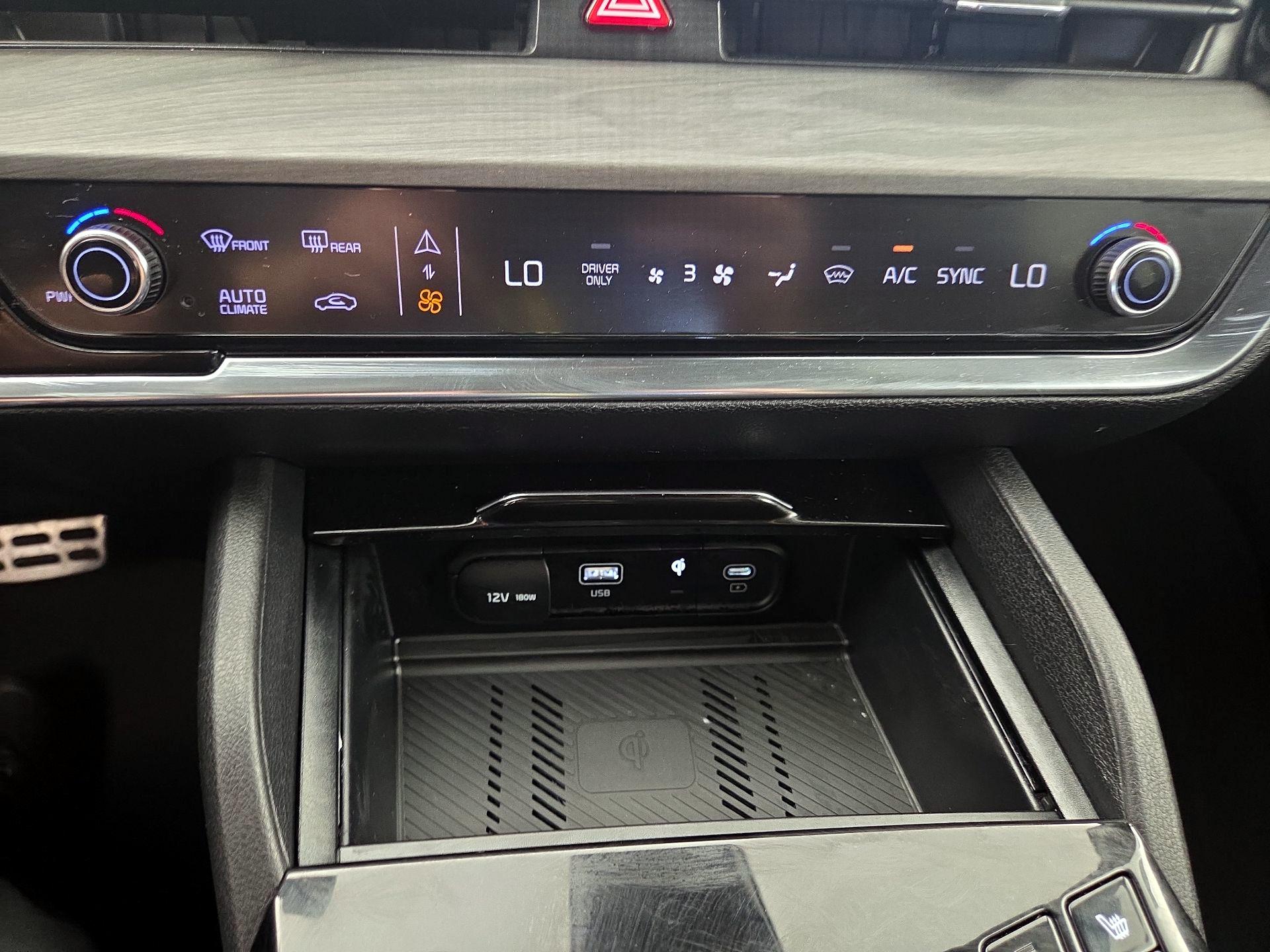 Thumbnail: 2023 Kia Sportage - 17