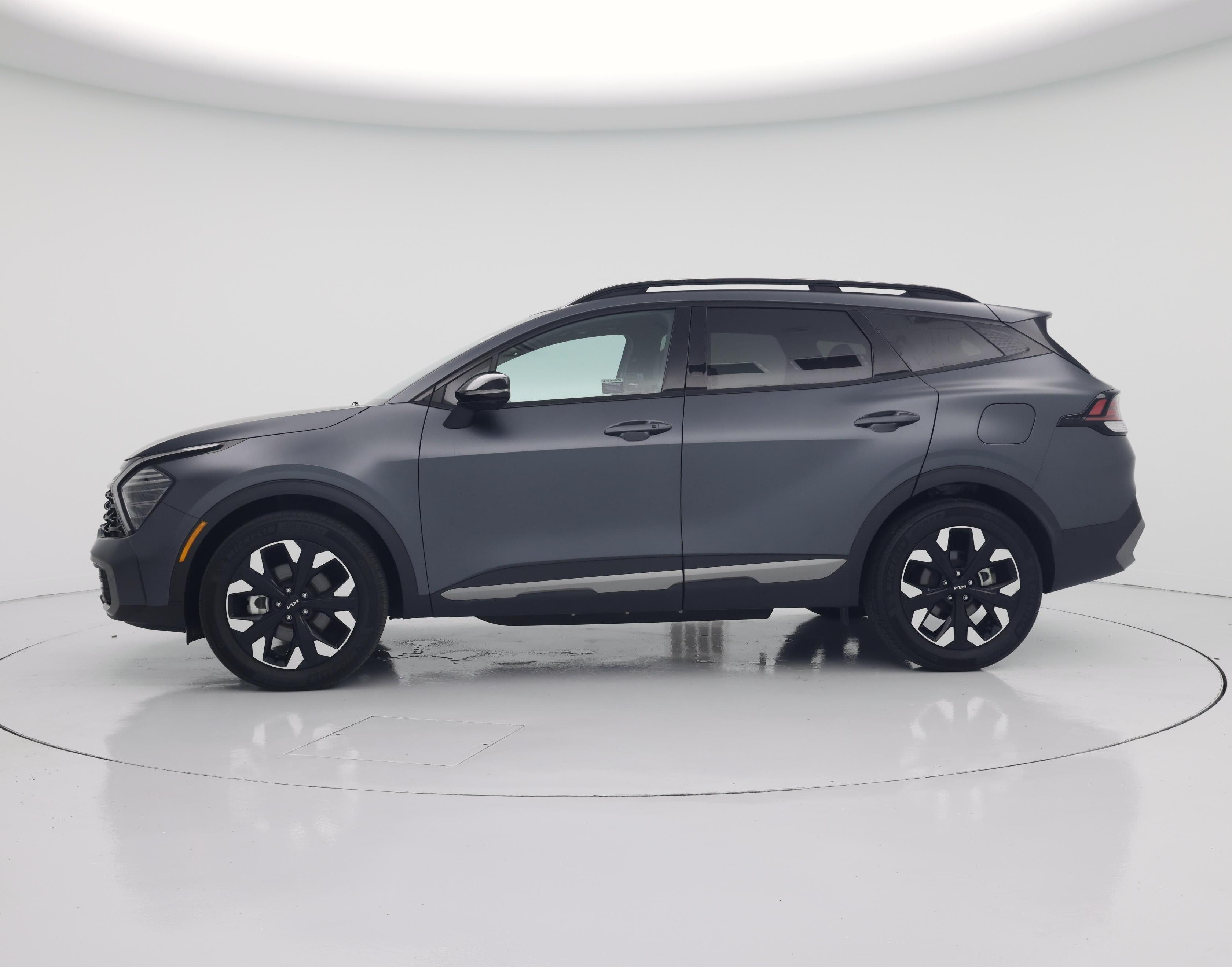 Thumbnail: 2023 Kia Sportage - 3