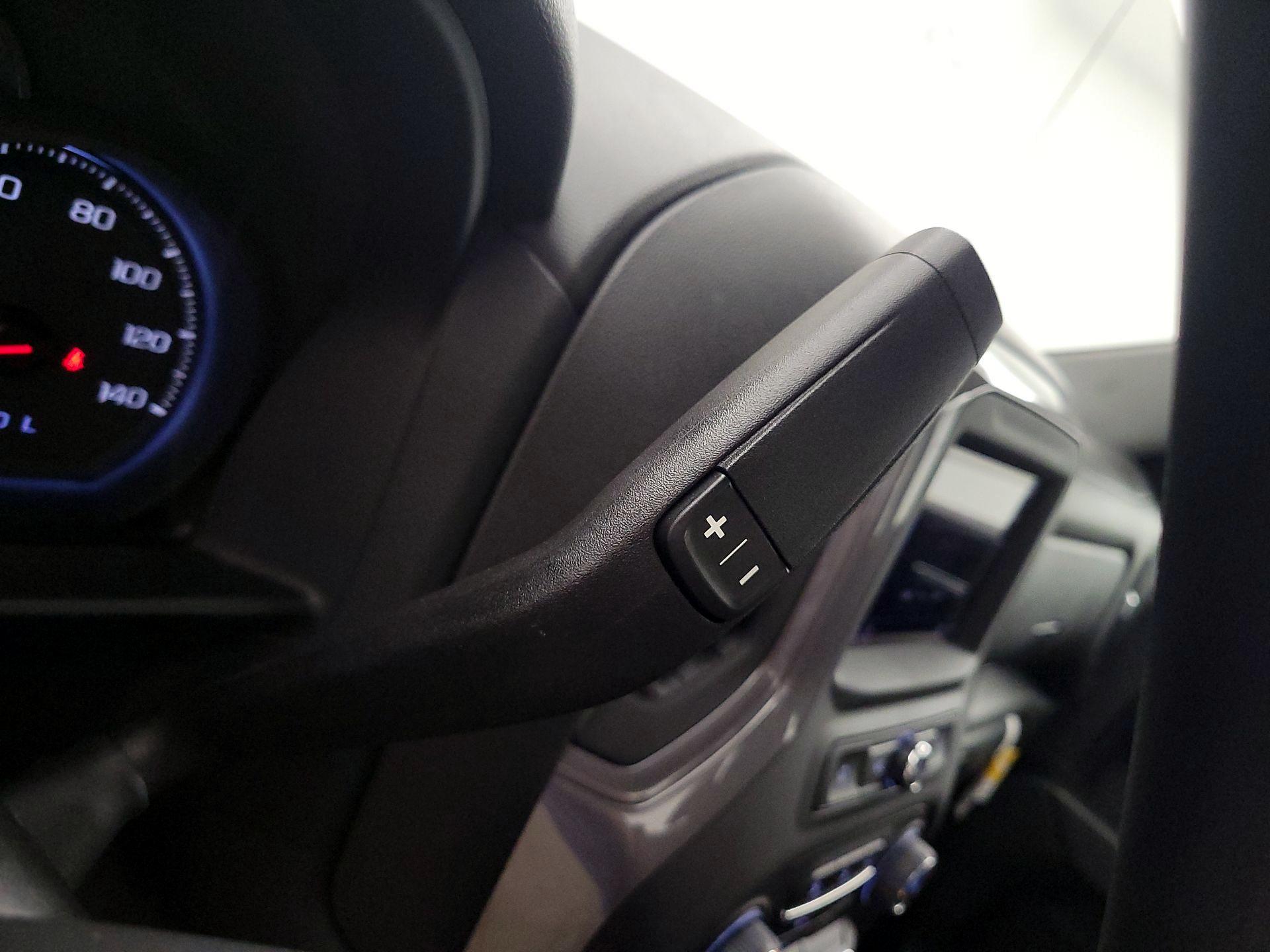 Thumbnail: 2023 Chevrolet Silverado 1500 - 17