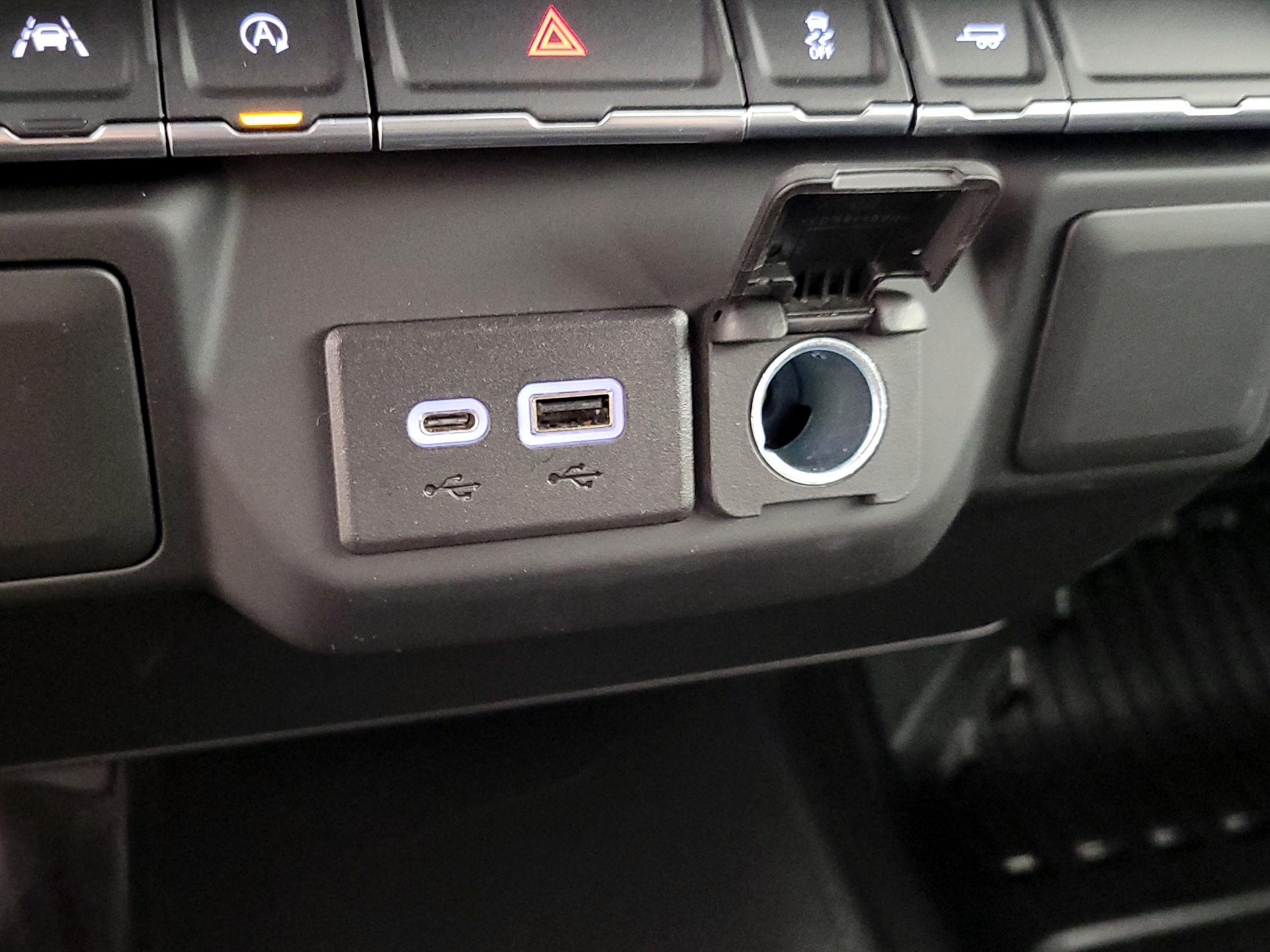 Thumbnail: 2023 Chevrolet Silverado 1500 - 18