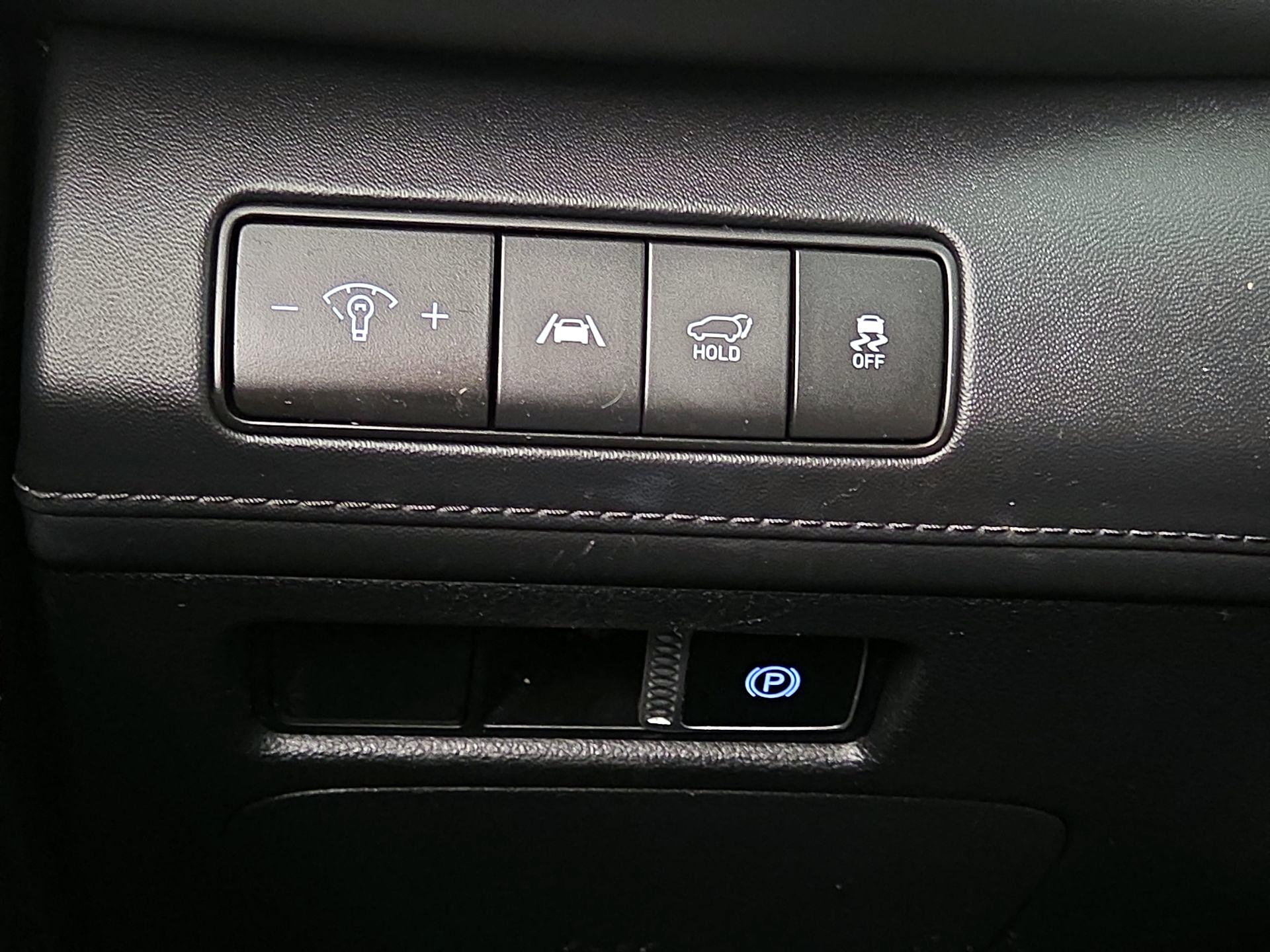 Thumbnail: 2023 Hyundai Santa Fe - 13