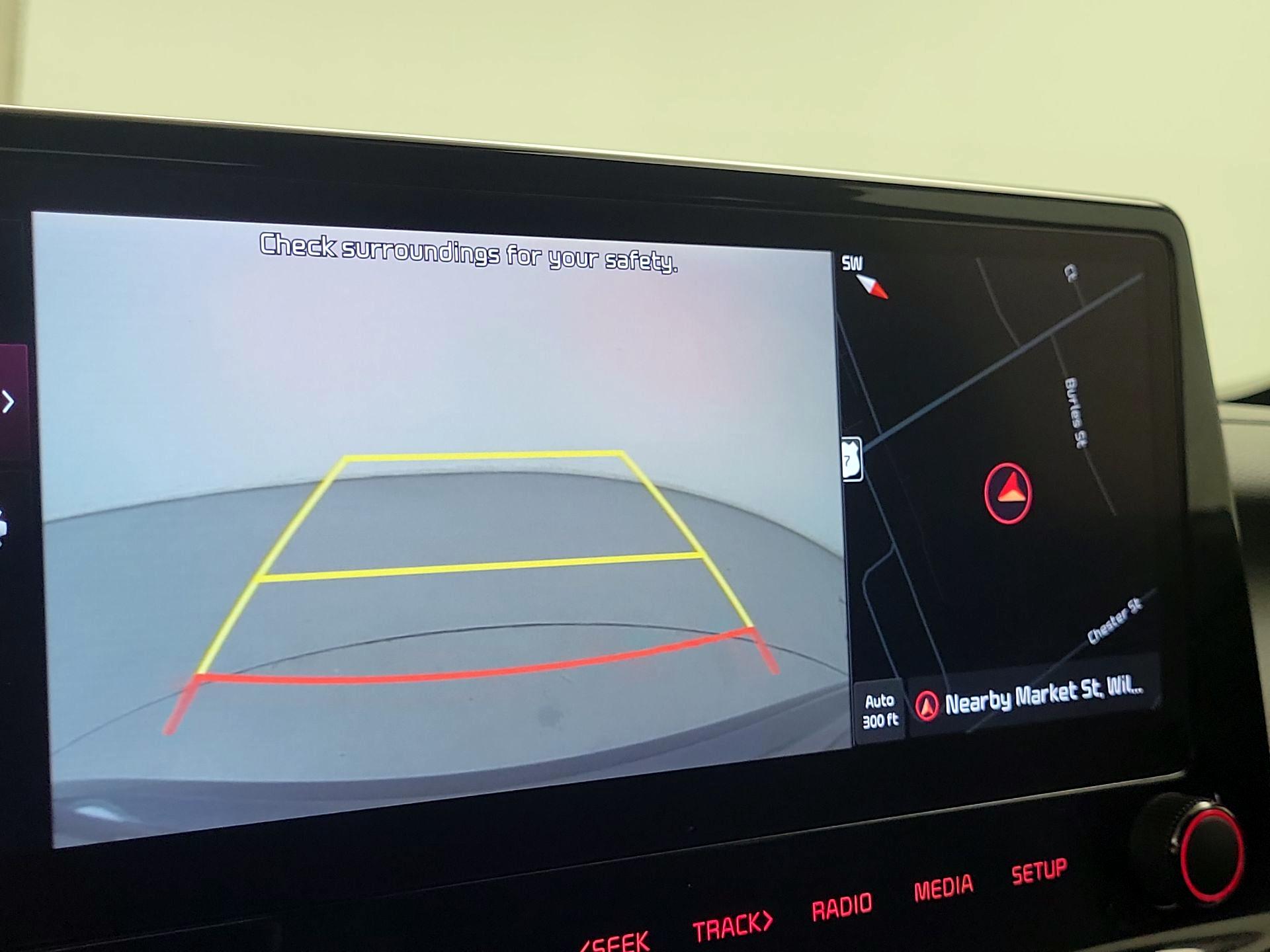 Thumbnail: 2023 Kia Forte - 15