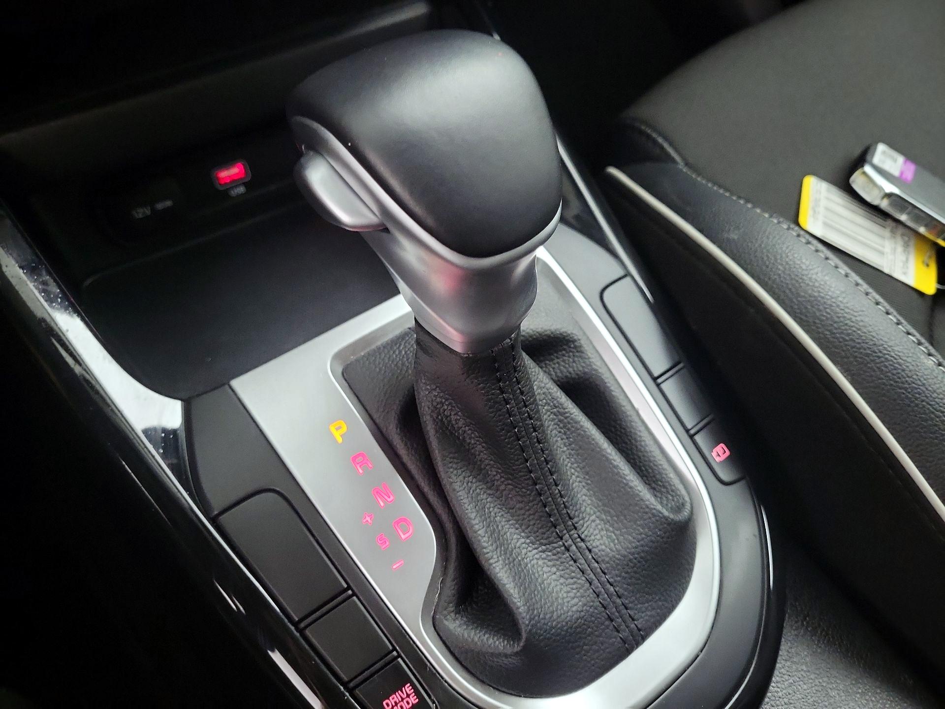 Thumbnail: 2023 Kia Forte - 18