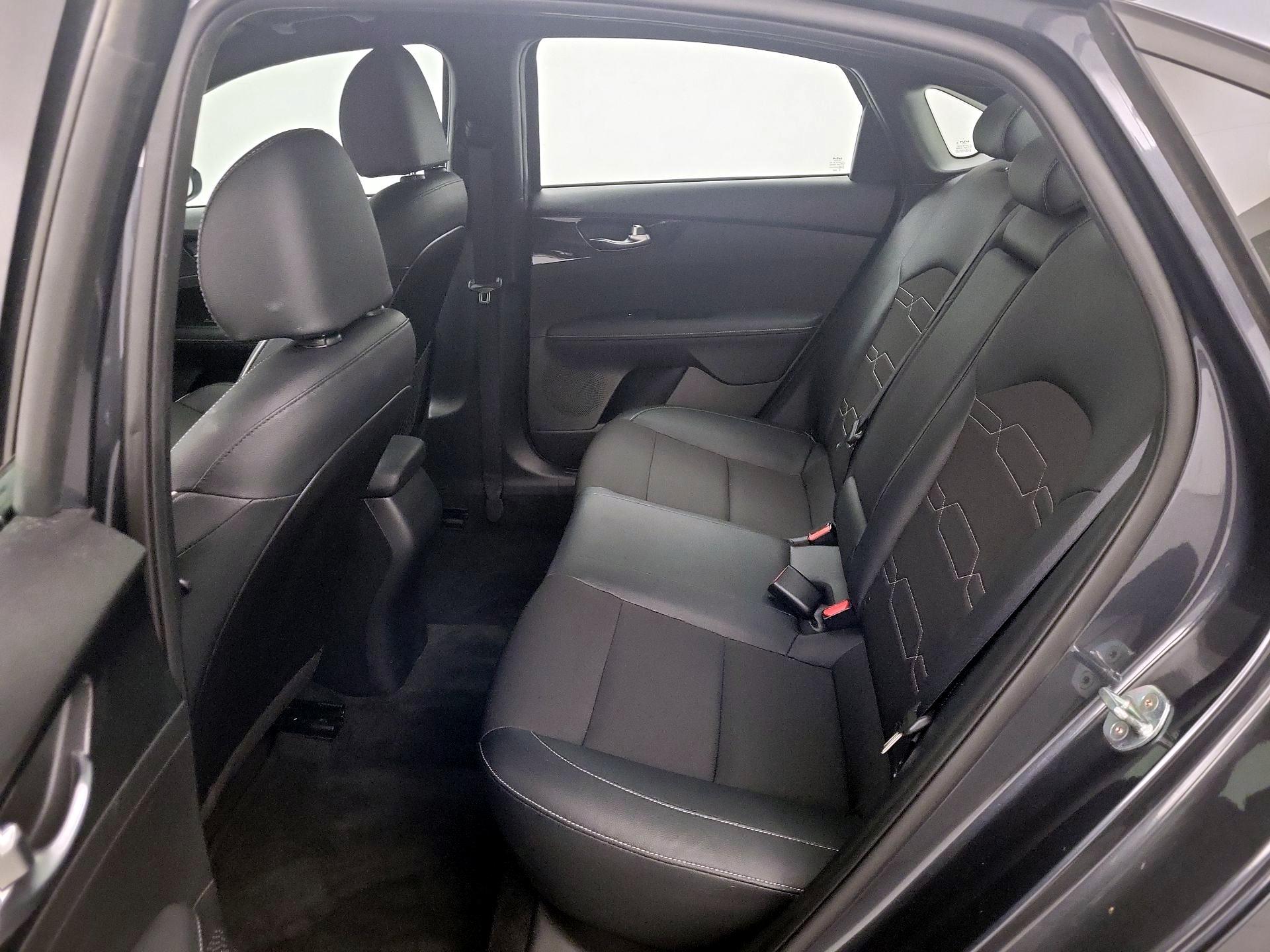 Thumbnail: 2023 Kia Forte - 20