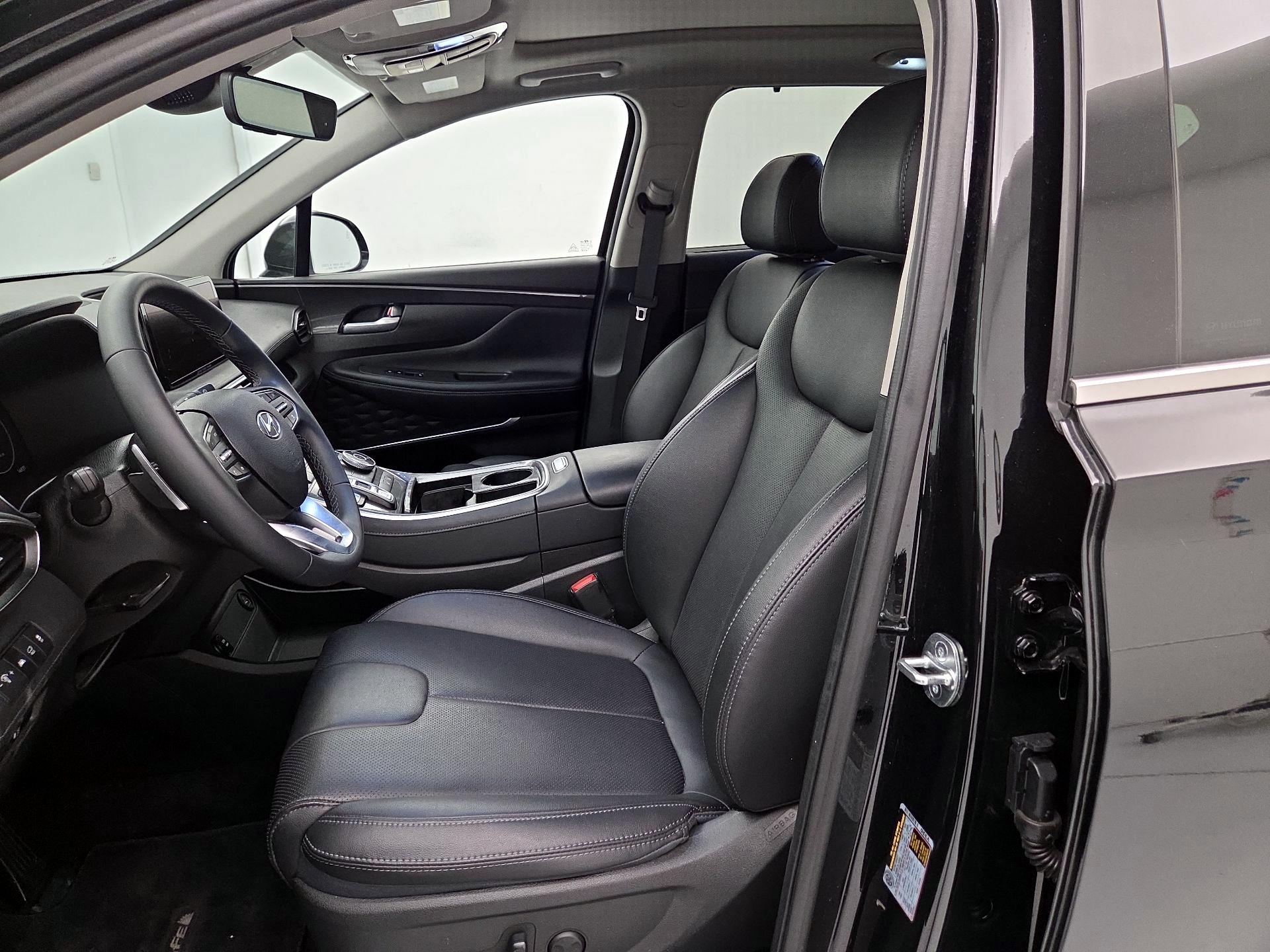 Thumbnail: 2023 Hyundai Santa Fe - 11