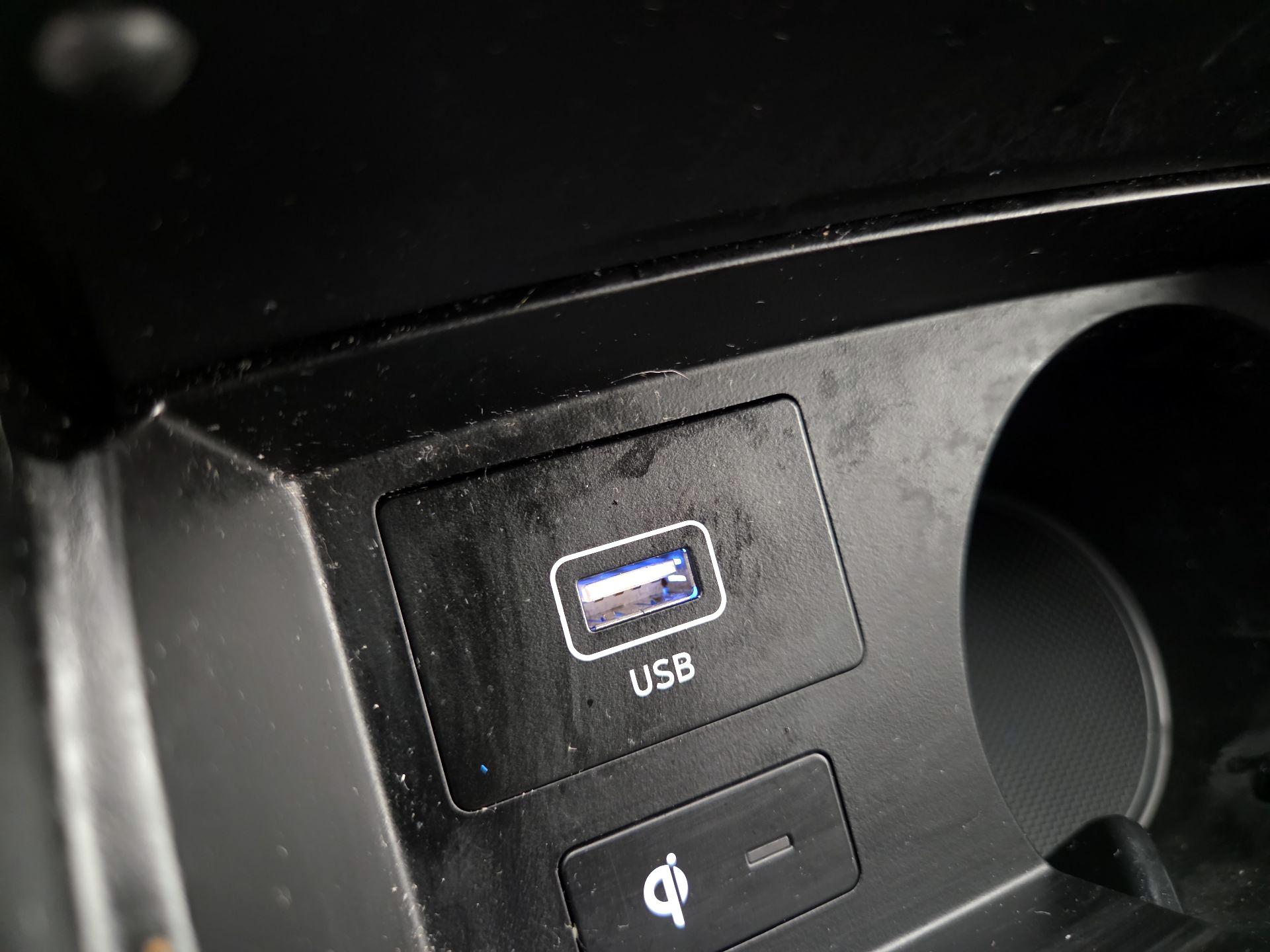 Thumbnail: 2023 Hyundai Santa Fe - 19