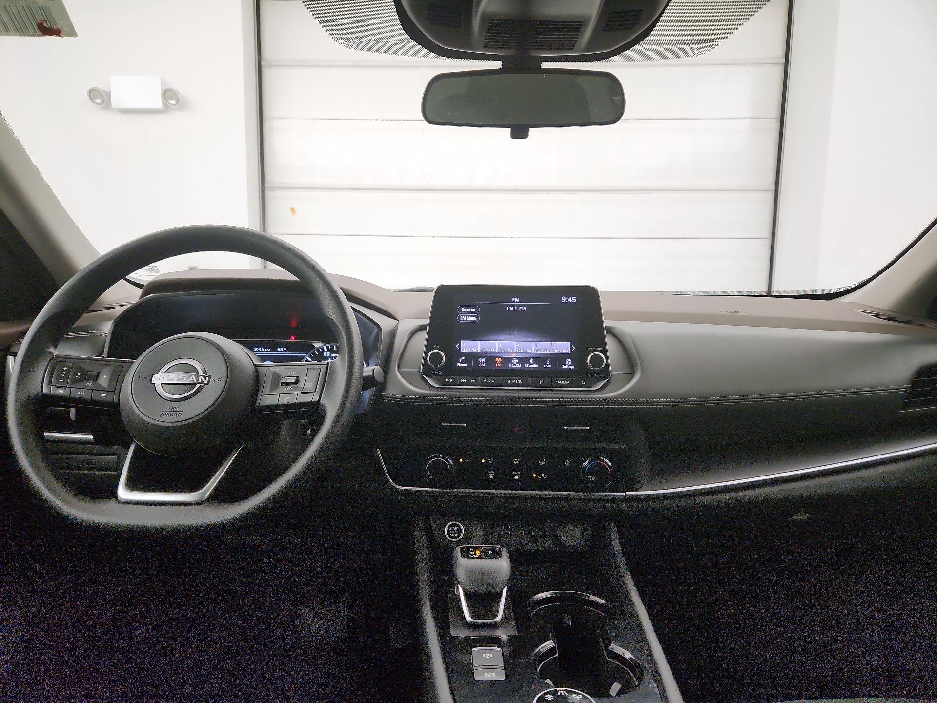 Thumbnail: 2023 Nissan Rogue - 9