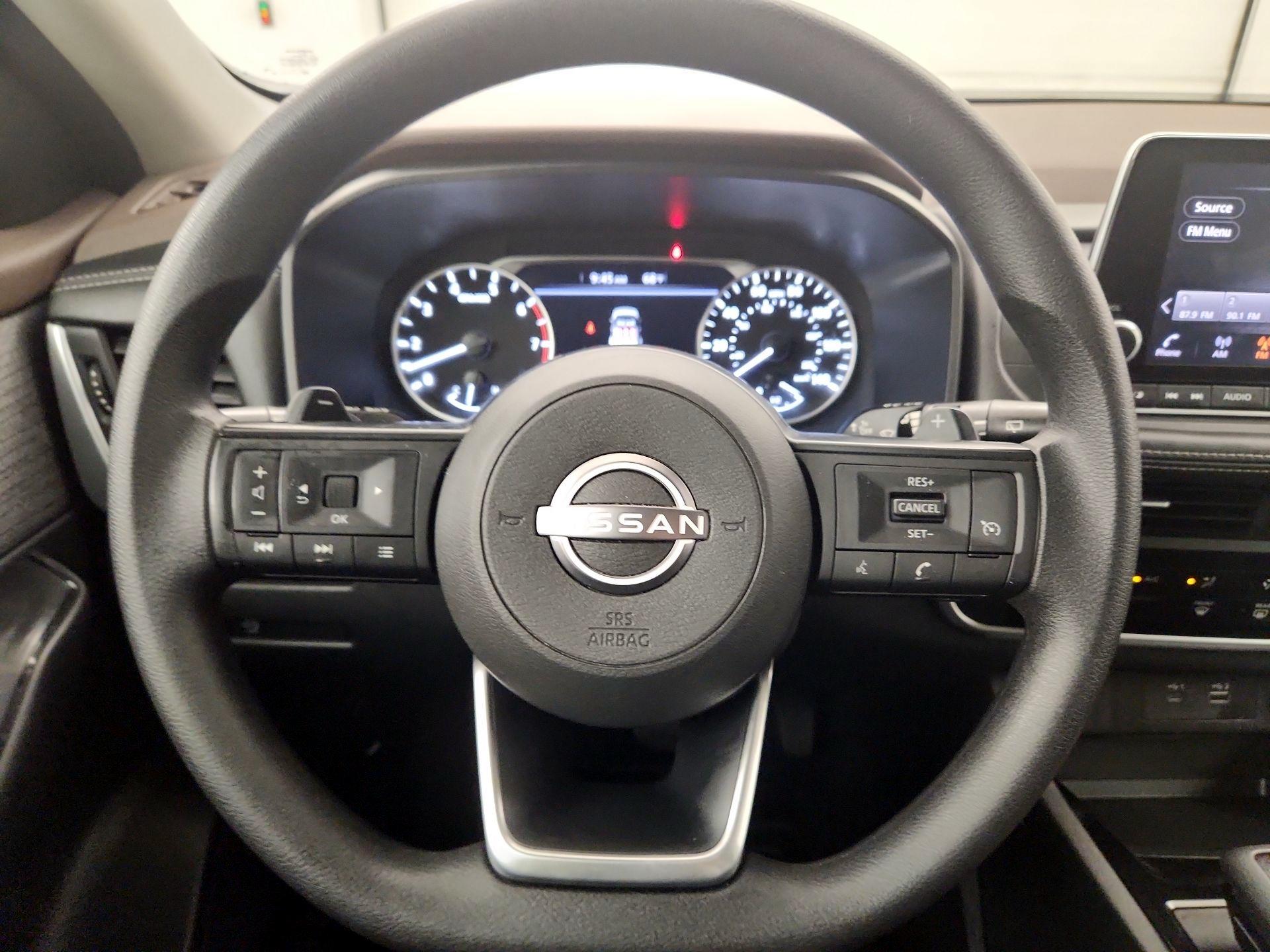 Thumbnail: 2023 Nissan Rogue - 10