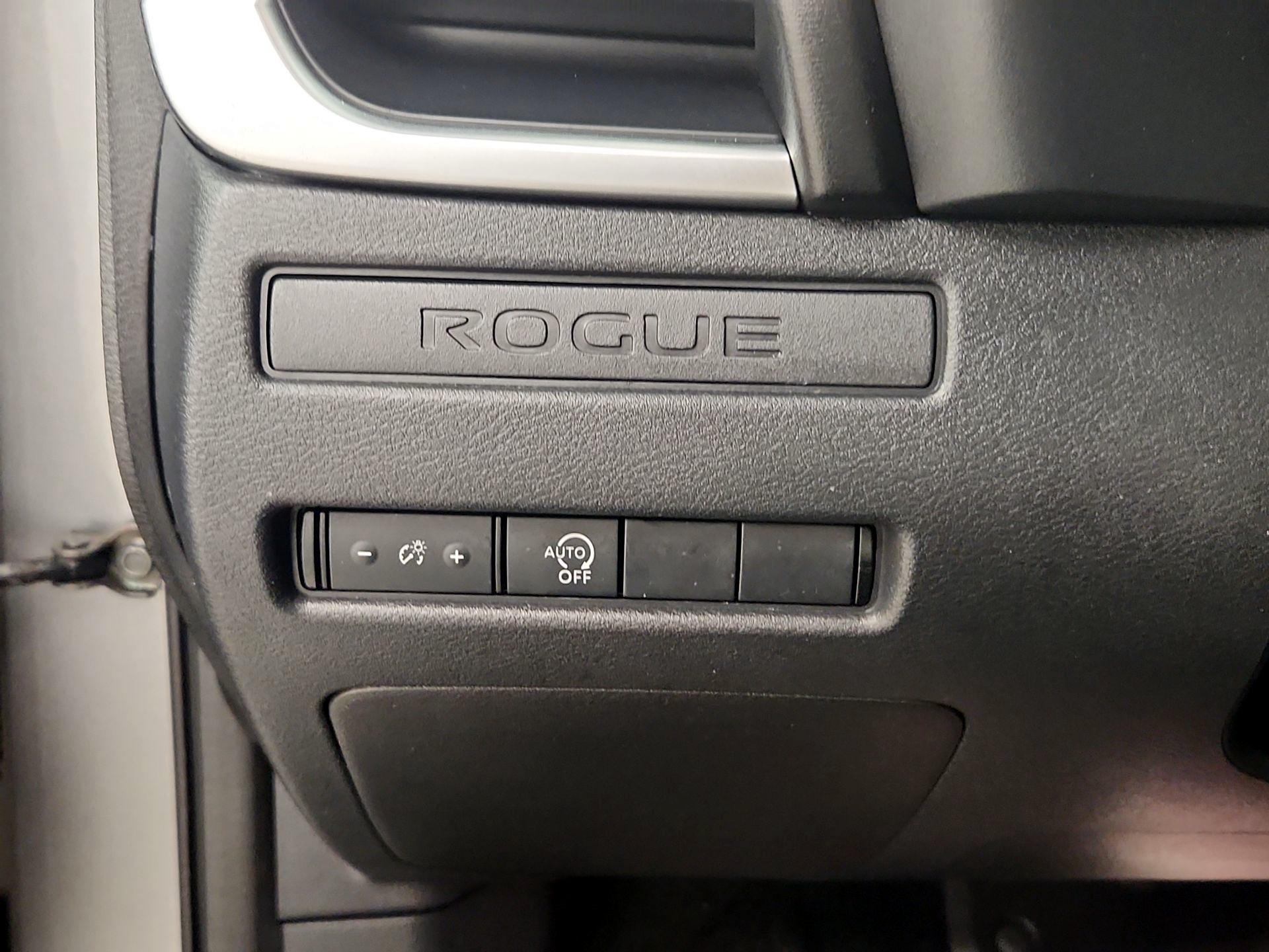 Thumbnail: 2023 Nissan Rogue - 13