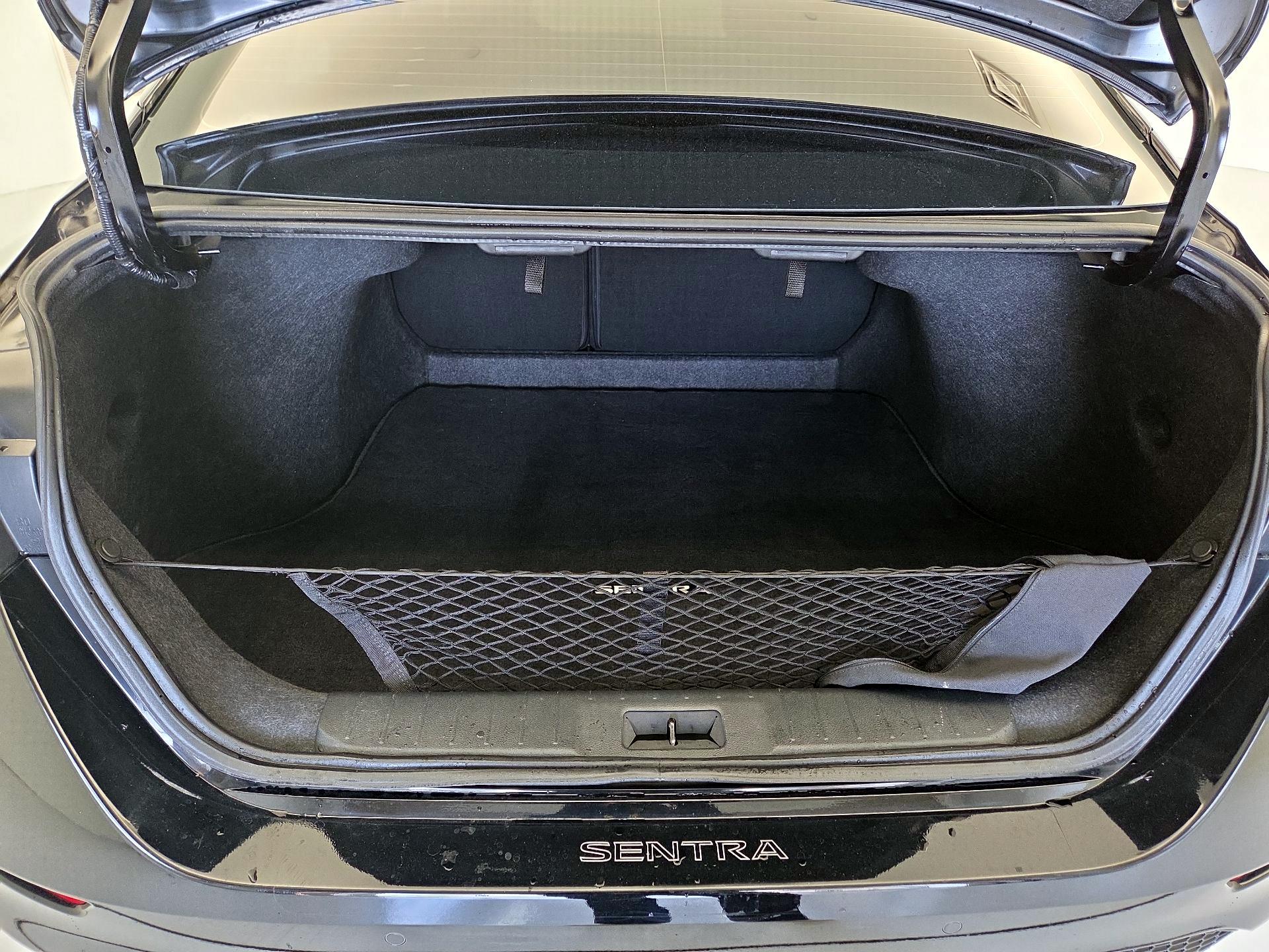 Thumbnail: 2023 Nissan Sentra - 20