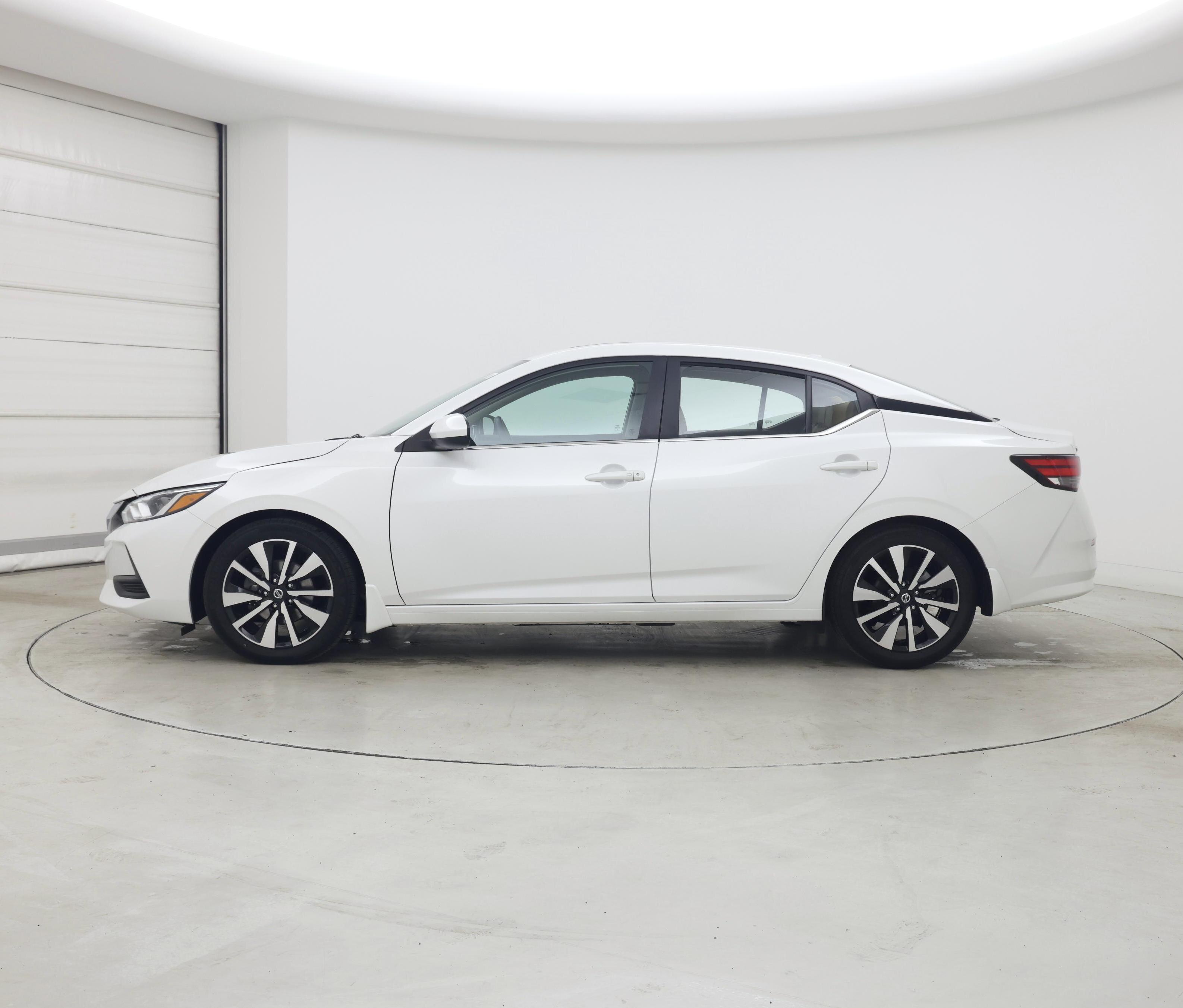 Thumbnail: 2023 Nissan Sentra - 3