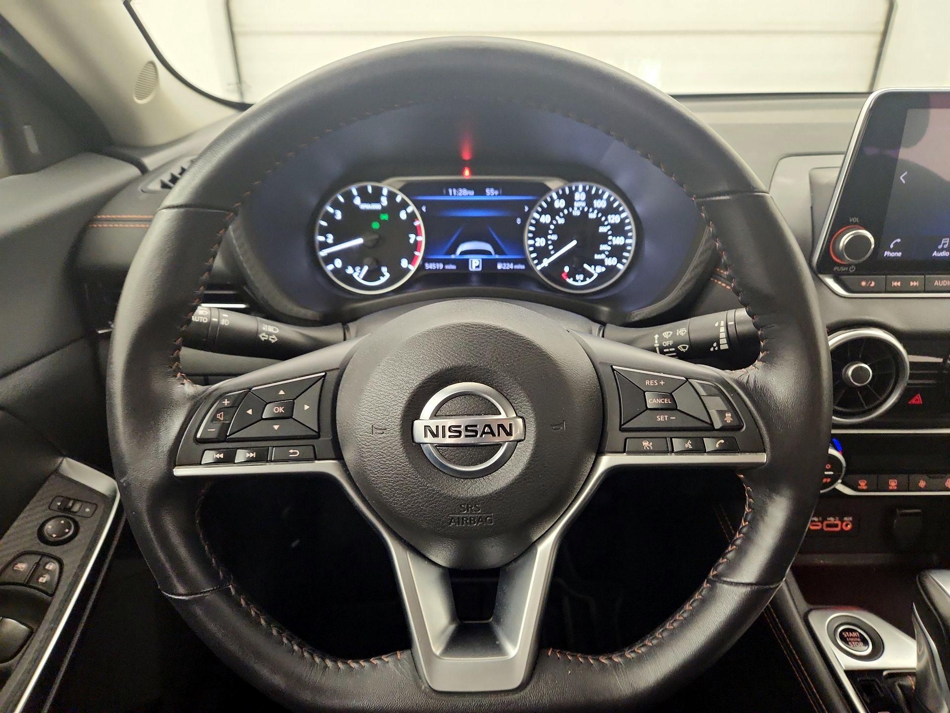 Thumbnail: 2021 Nissan Sentra - 10